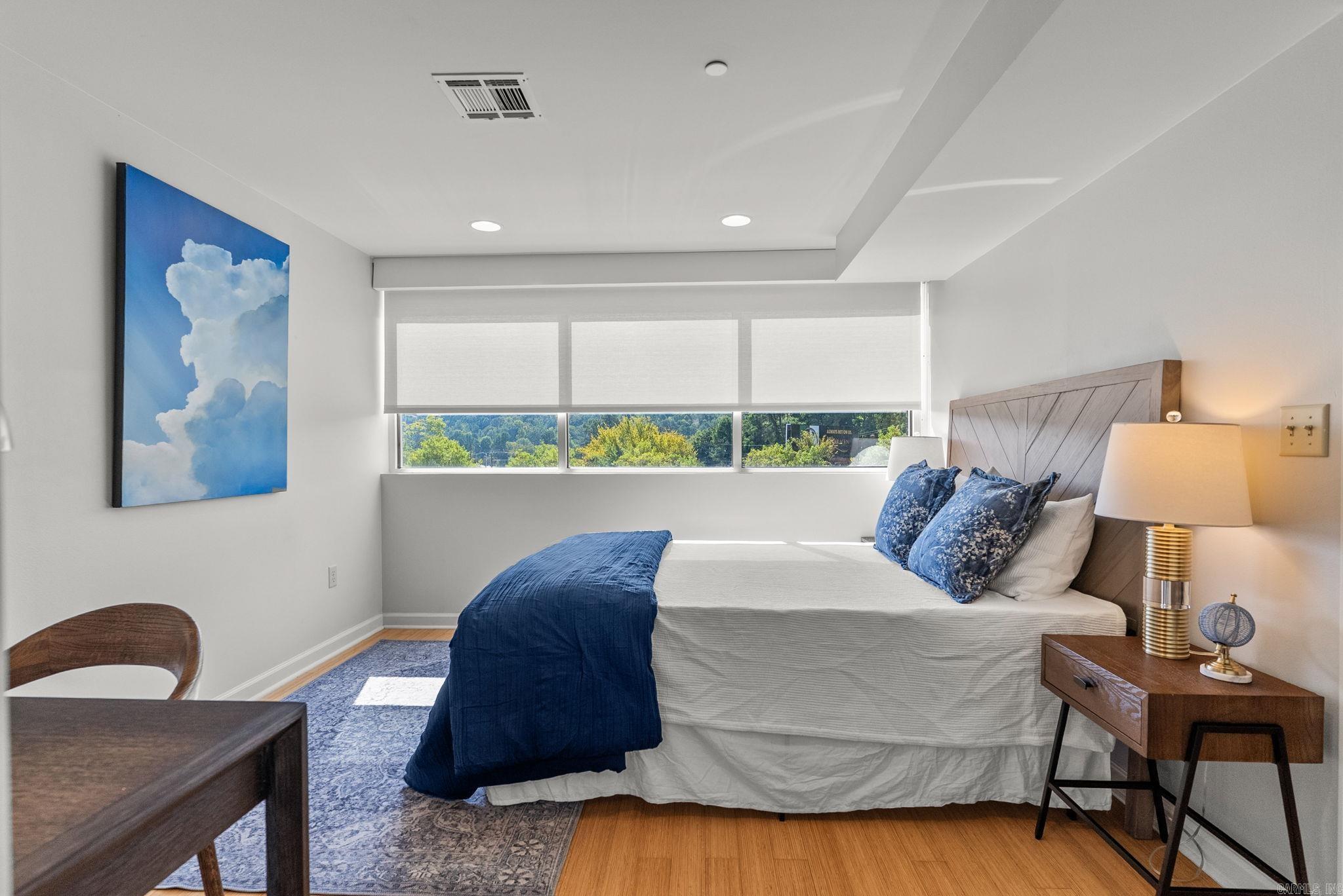 3700 Cantrell #307  Little Rock, AR