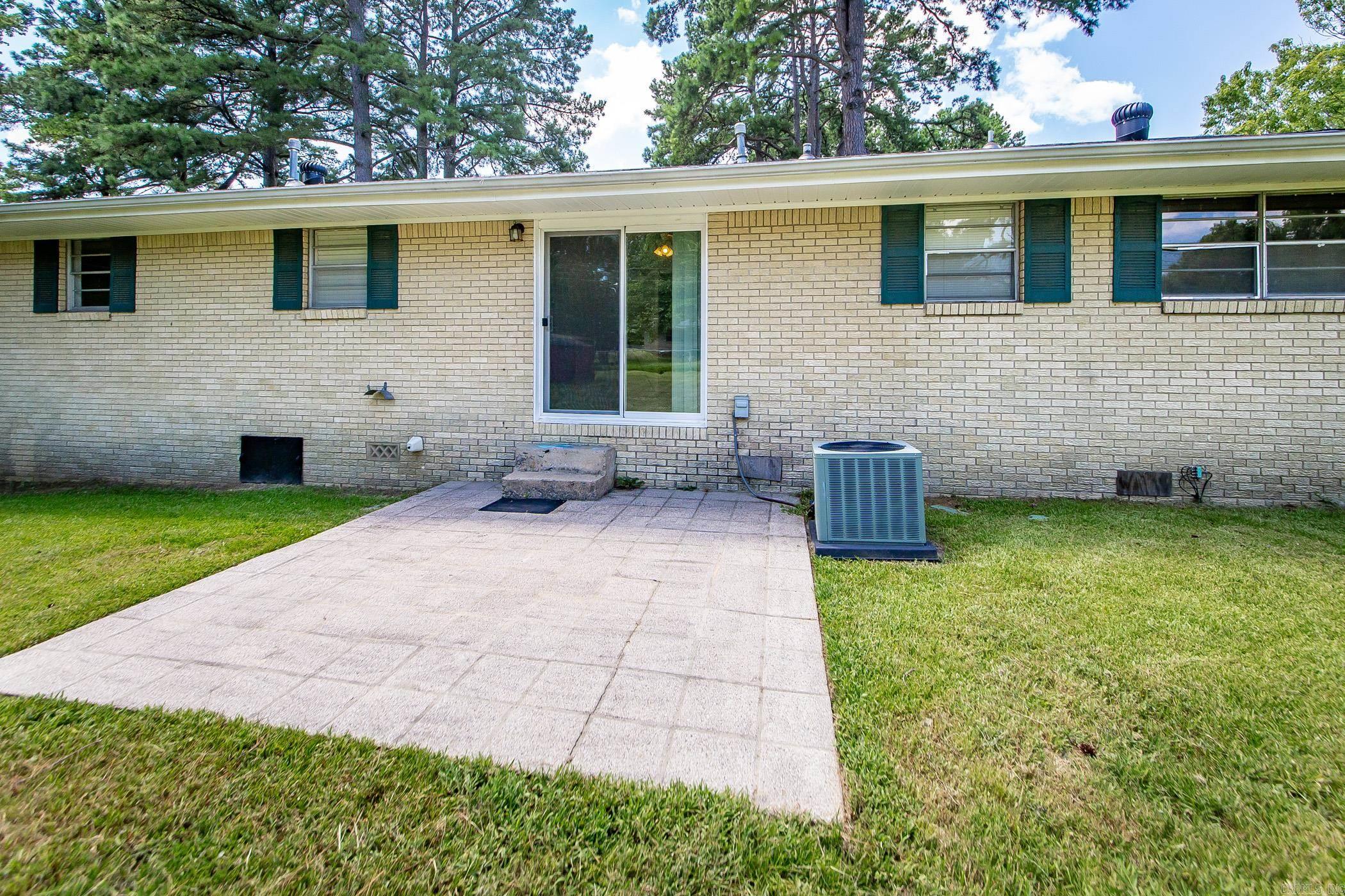 97 S Pine  Cabot, AR