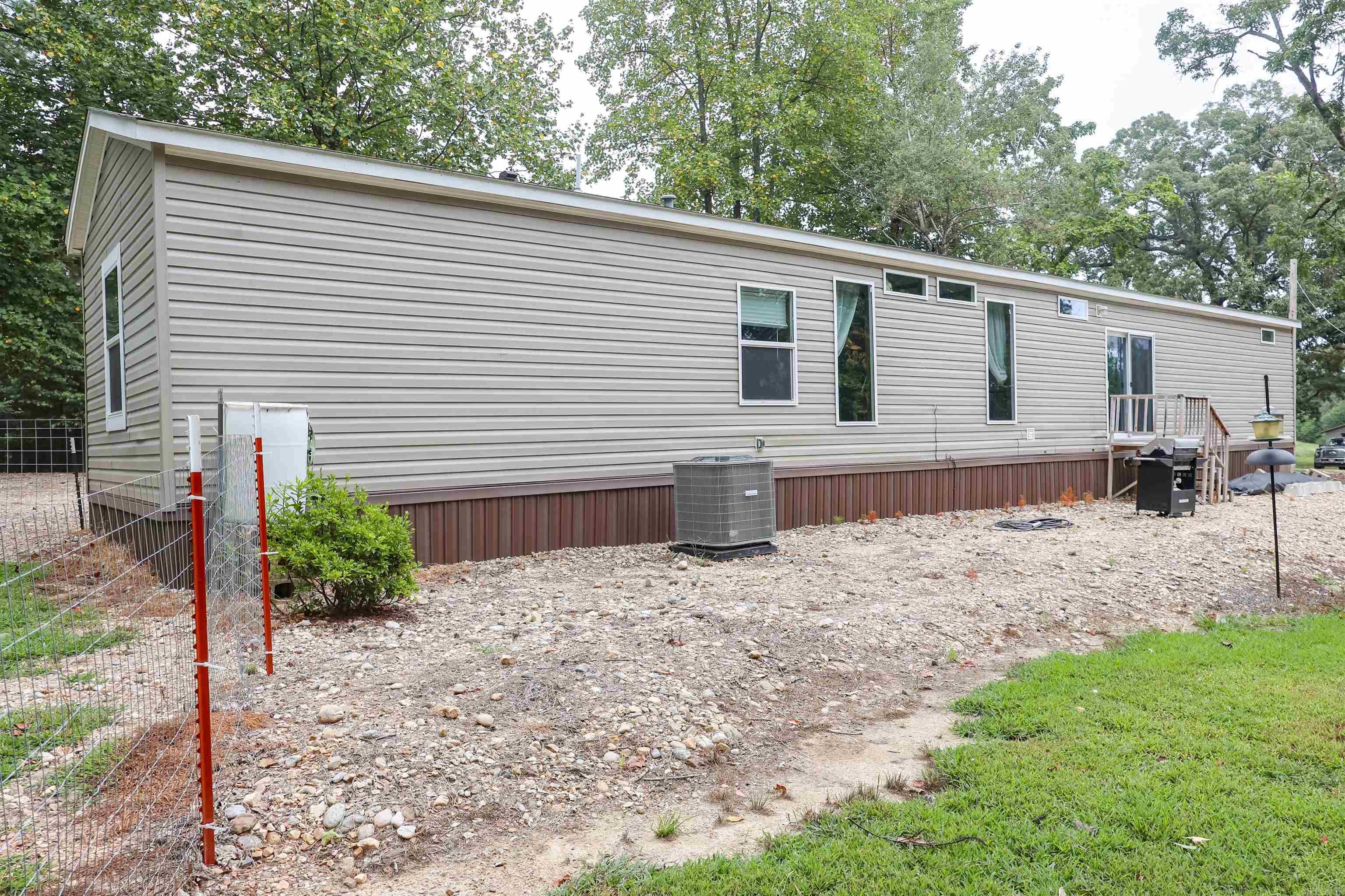 66 S Highway 369 Newhope, AR 71959