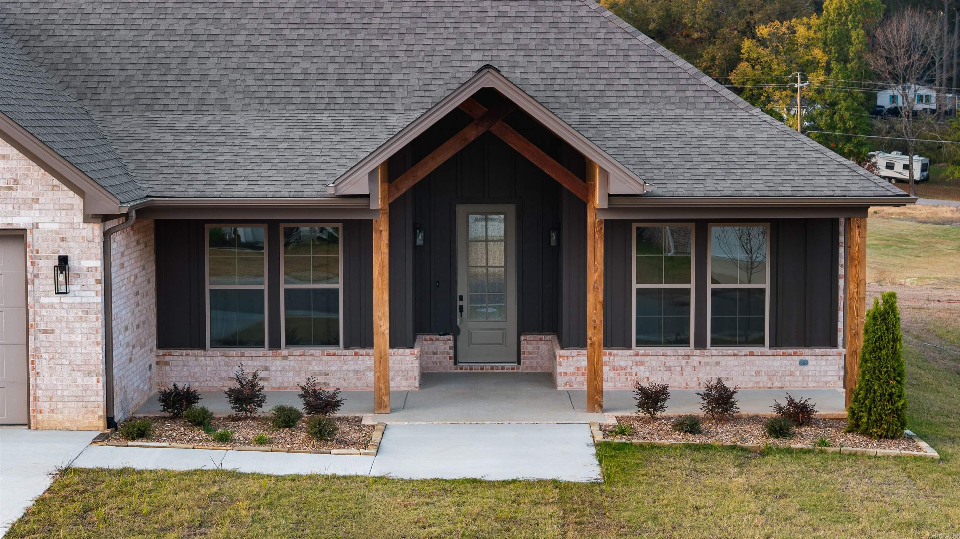 113 Harmony Village  Haskell, AR