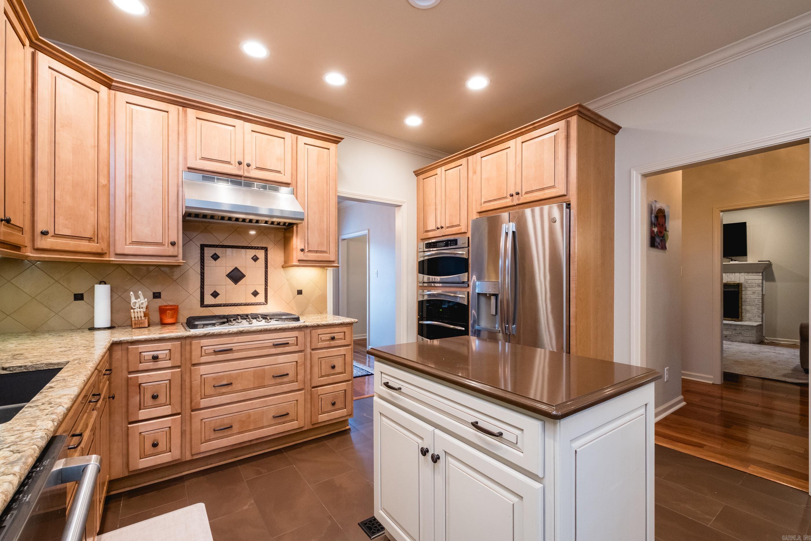400 LaSalle Drive Little Rock, AR 72211
