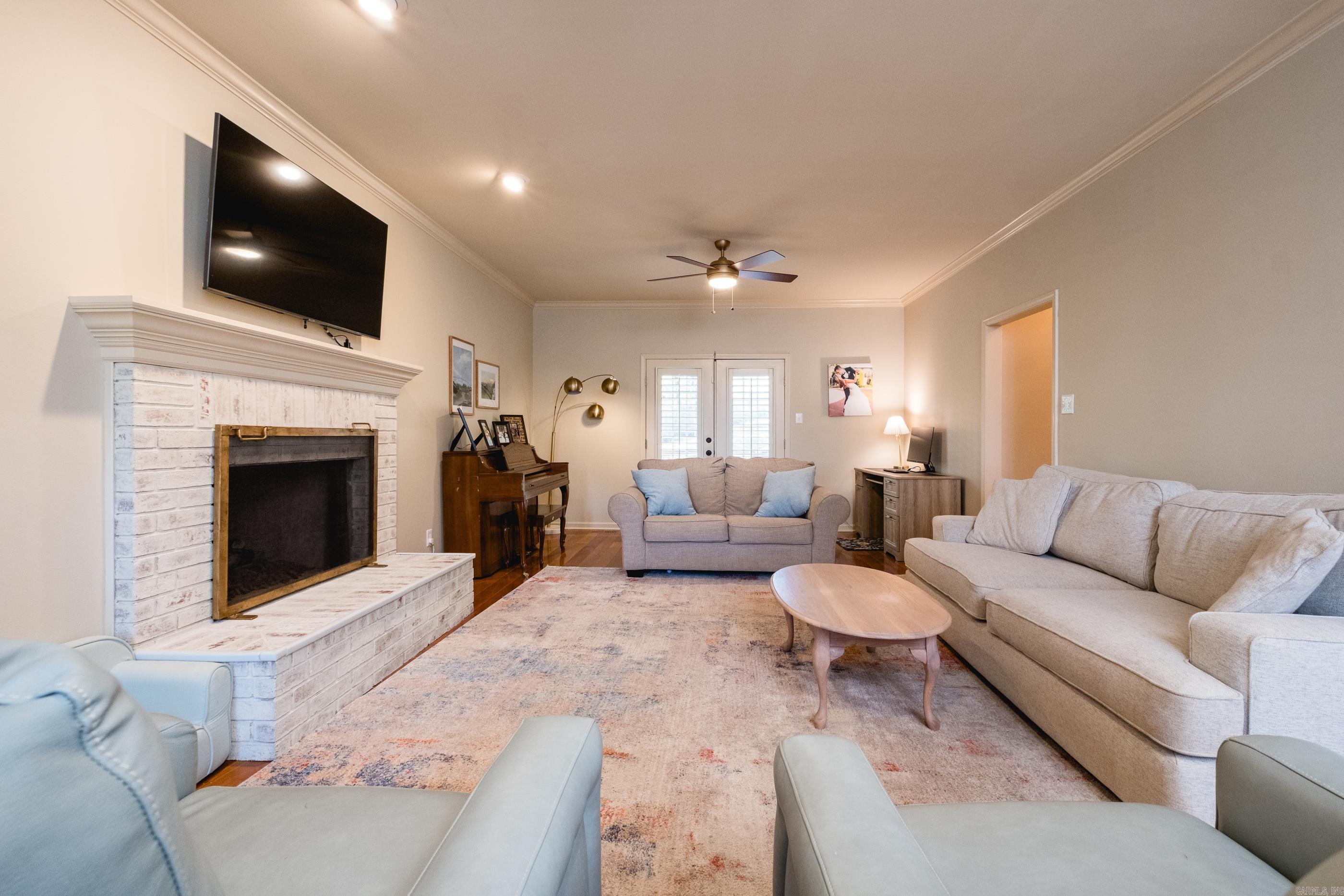 400 LaSalle Drive Little Rock, AR 72211