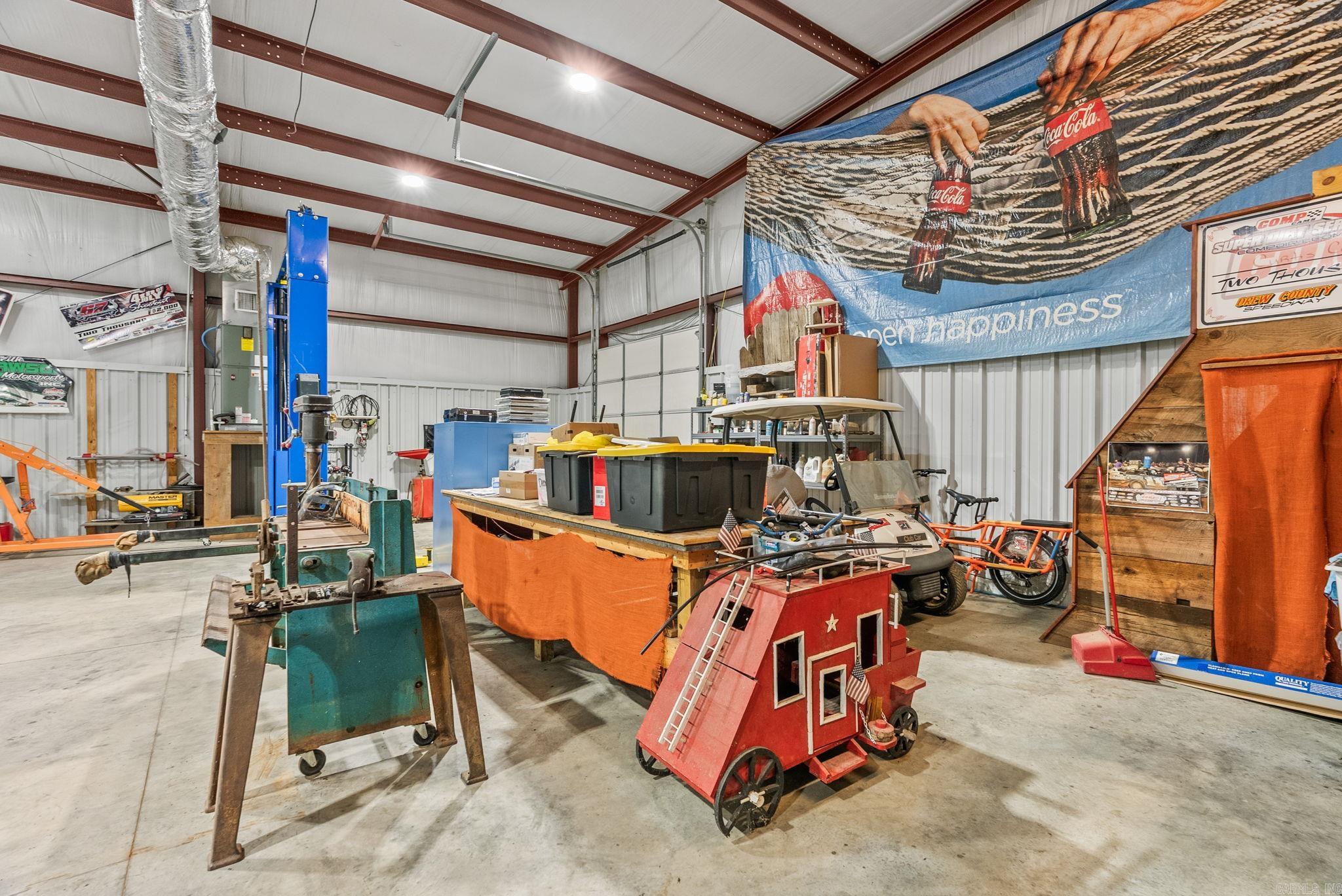333 216  Houston, AR