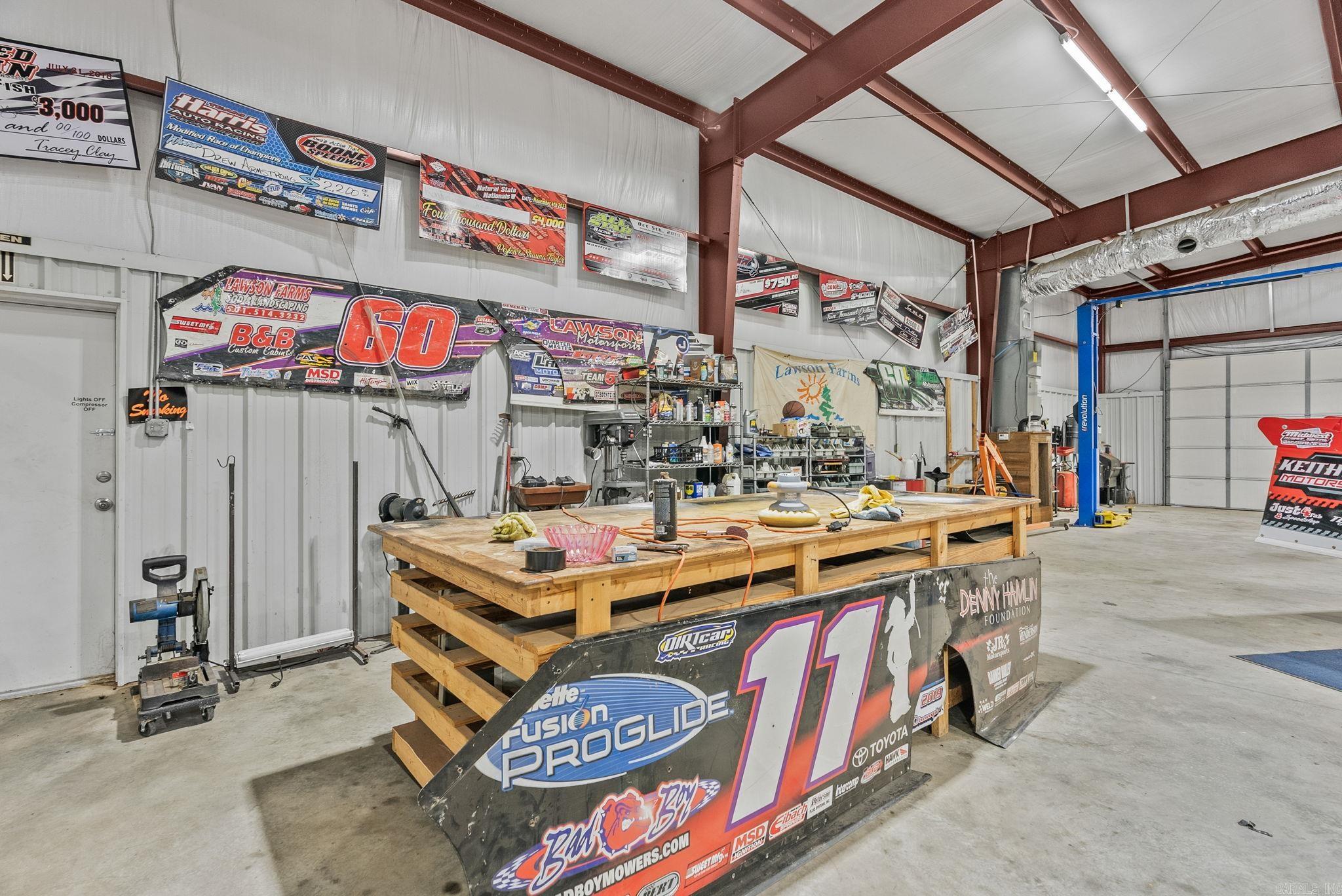 333 216  Houston, AR