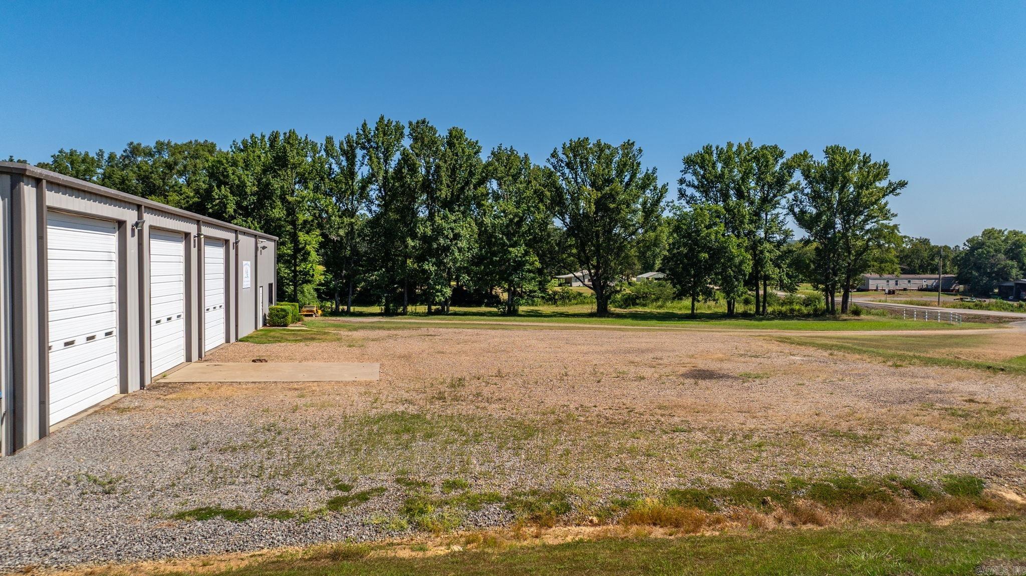 333 216  Houston, AR
