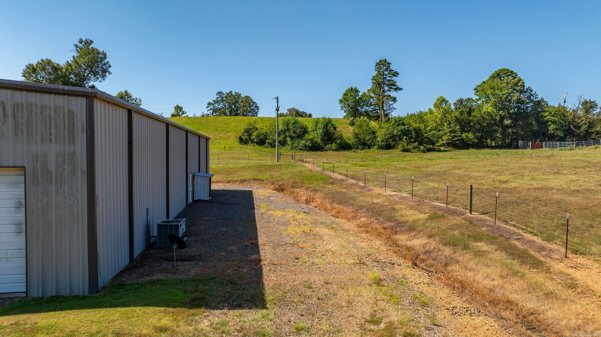 333 216  Houston, AR