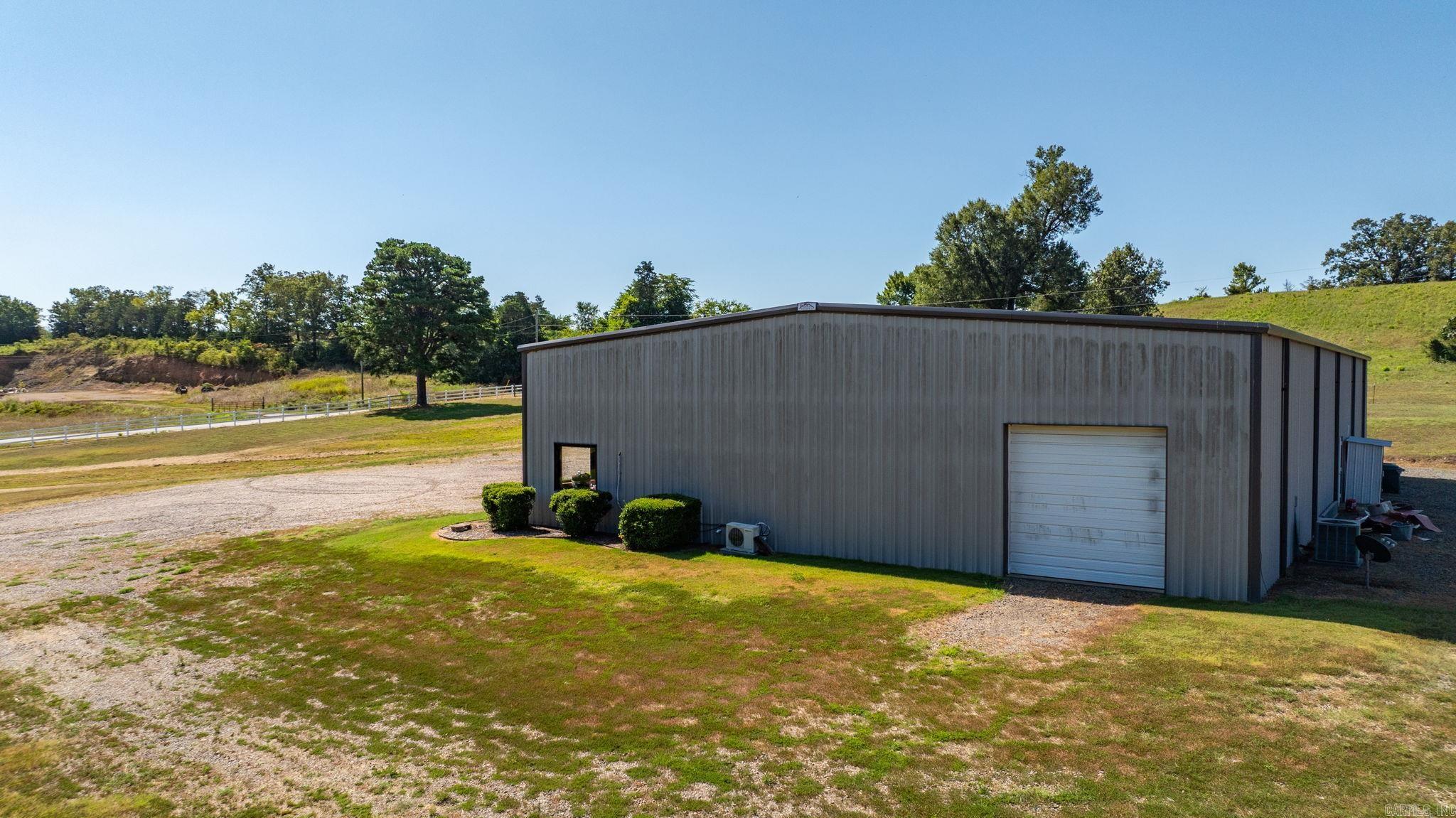 333 216  Houston, AR