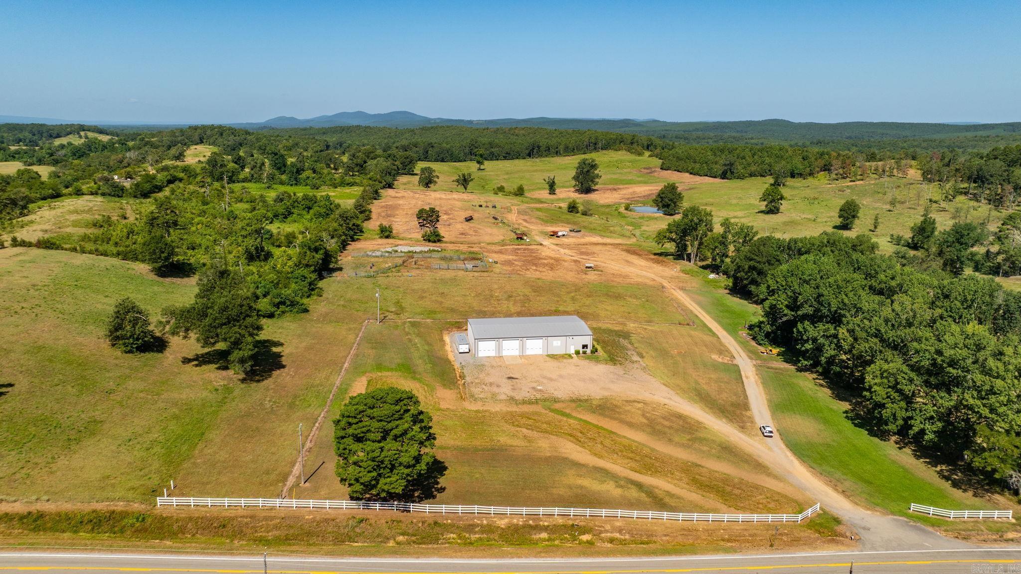 333 216  Houston, AR