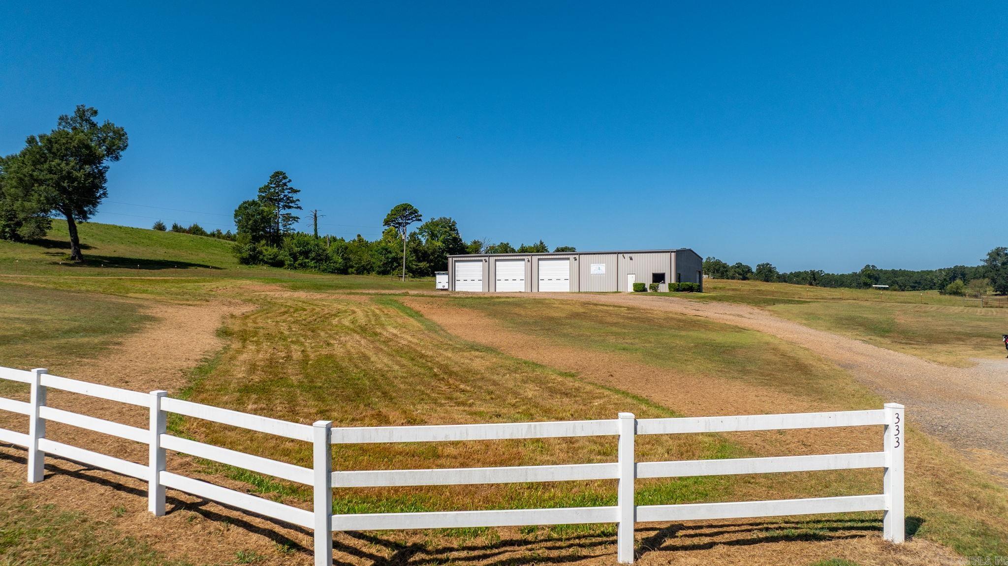 333 216  Houston, AR