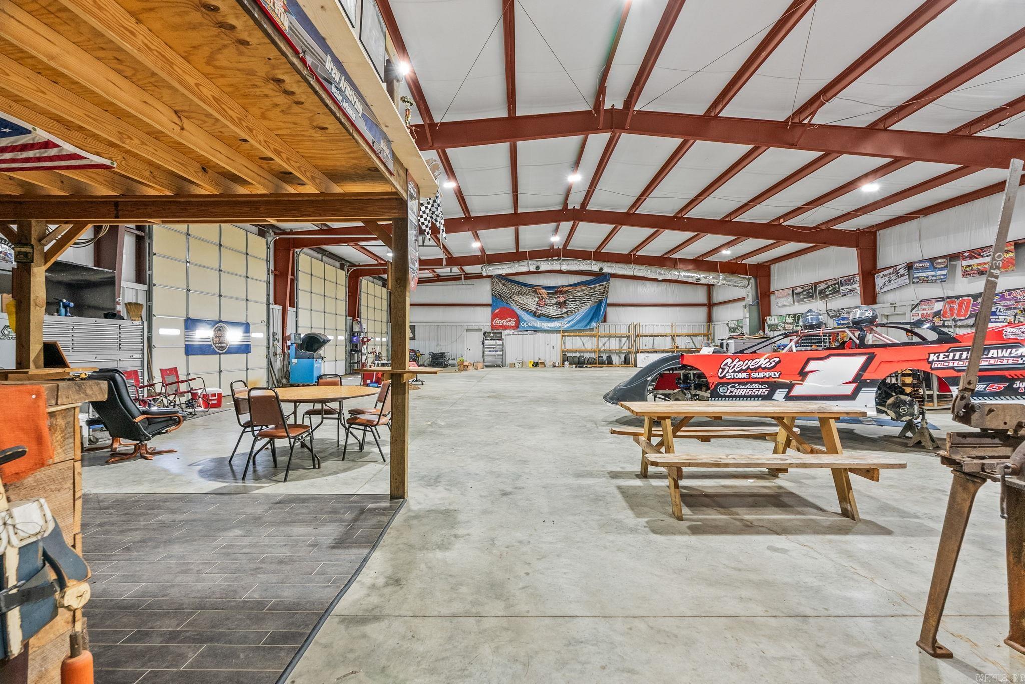 333 216  Houston, AR