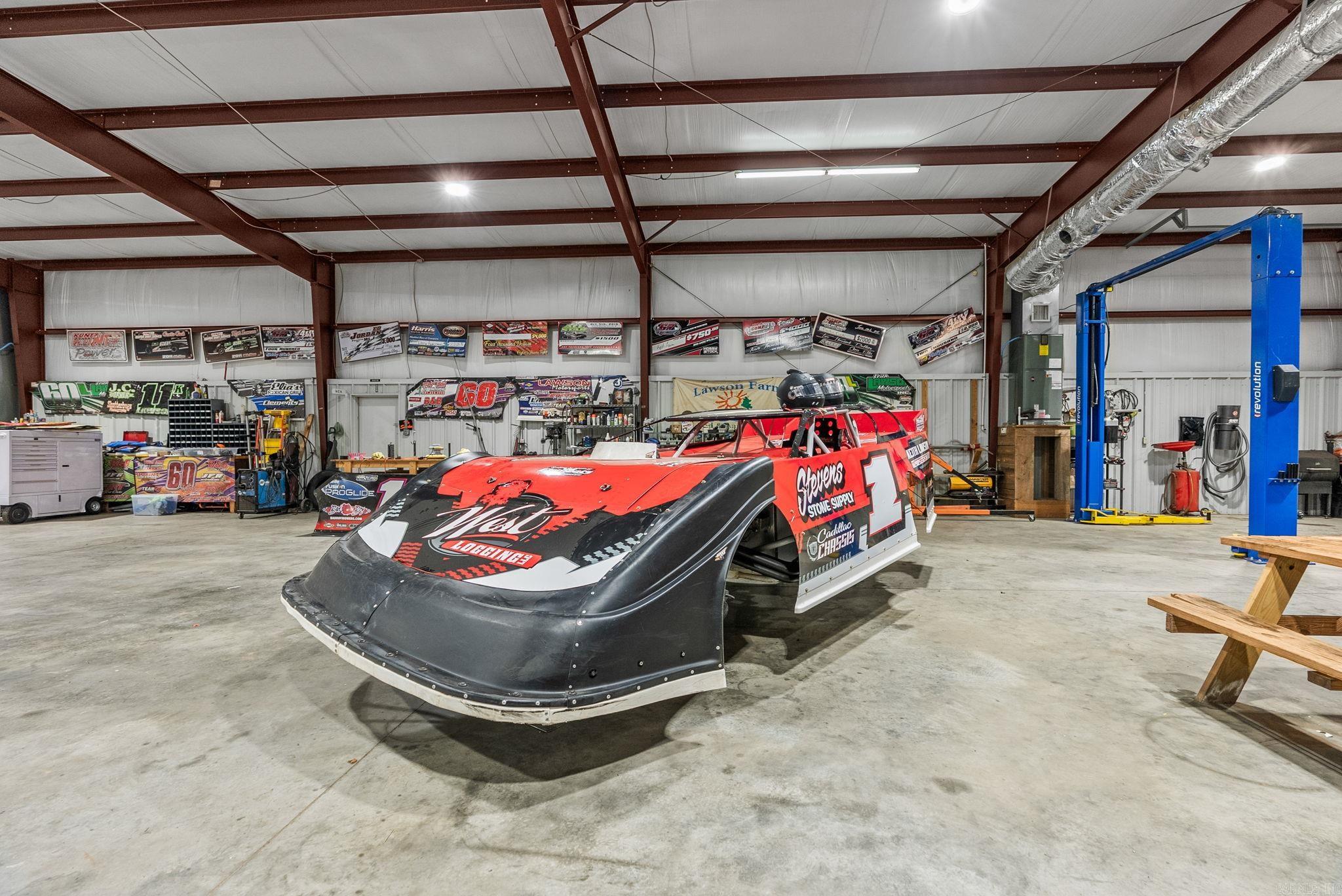 333 216  Houston, AR