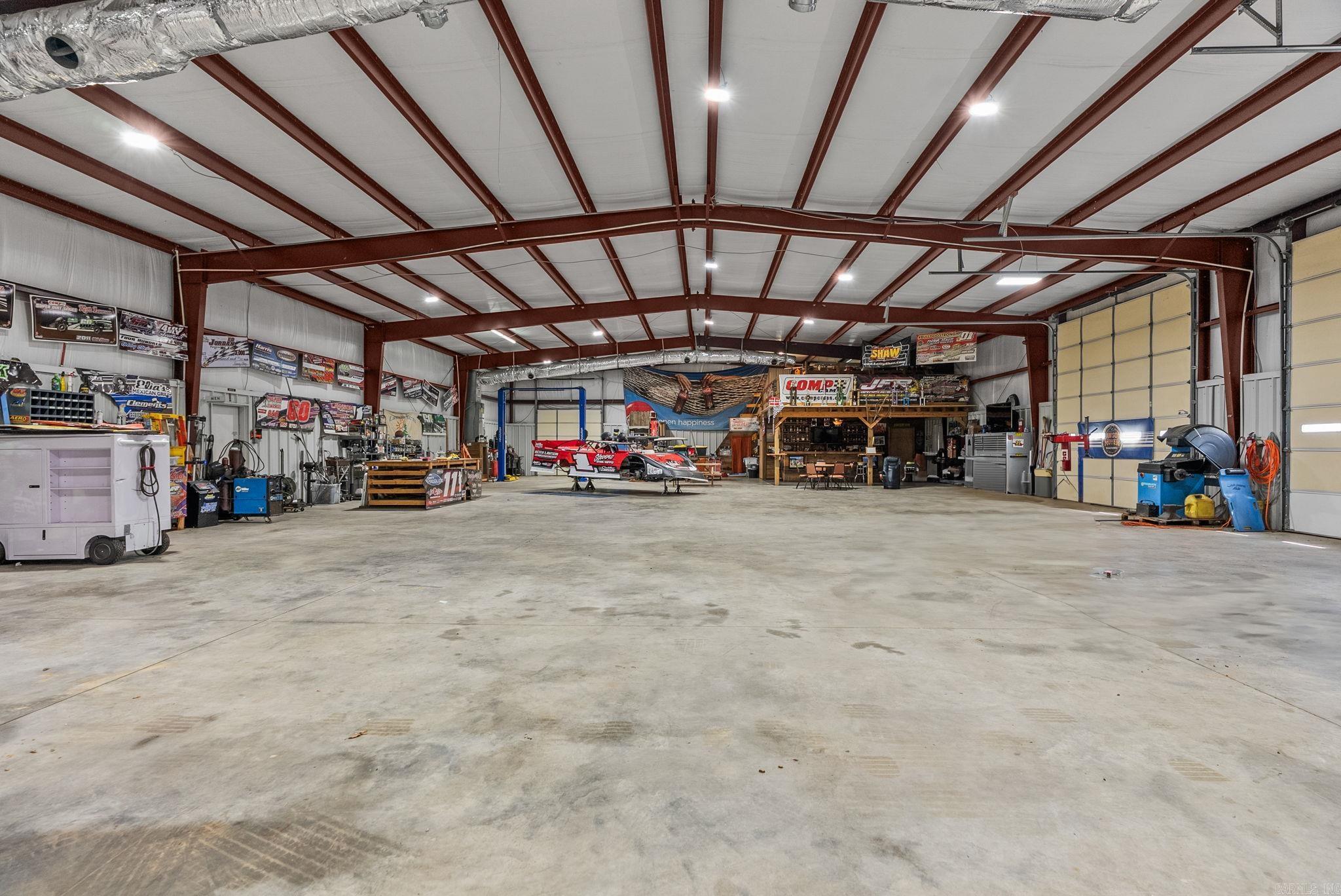 333 216  Houston, AR