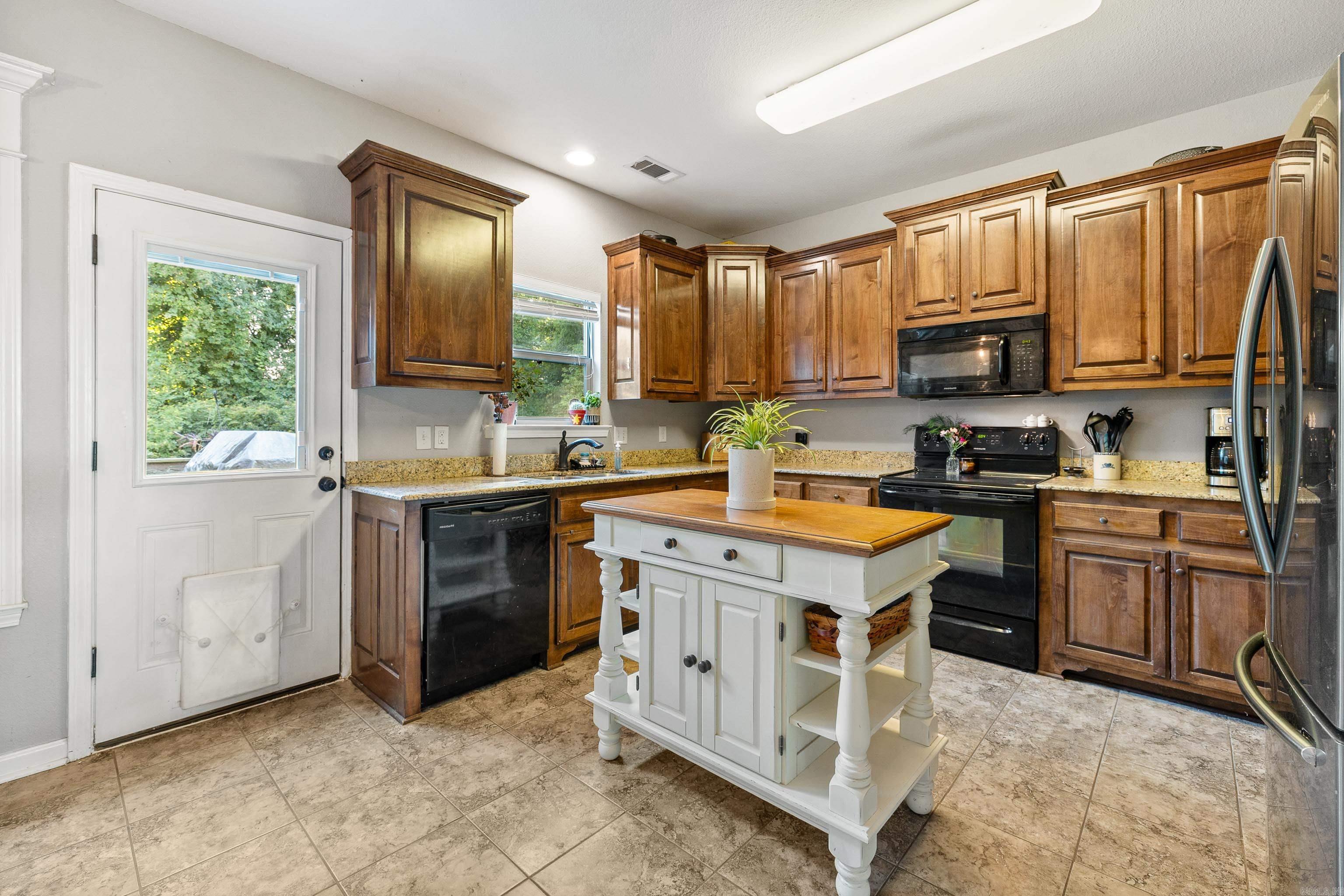 313 Derek Court  Alexander, AR