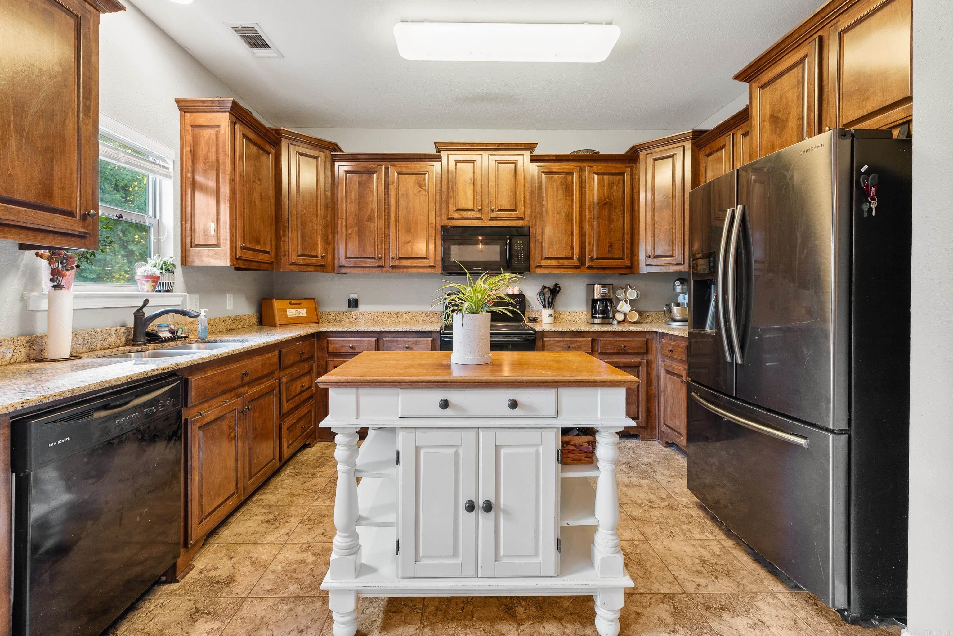 313 Derek Court  Alexander, AR