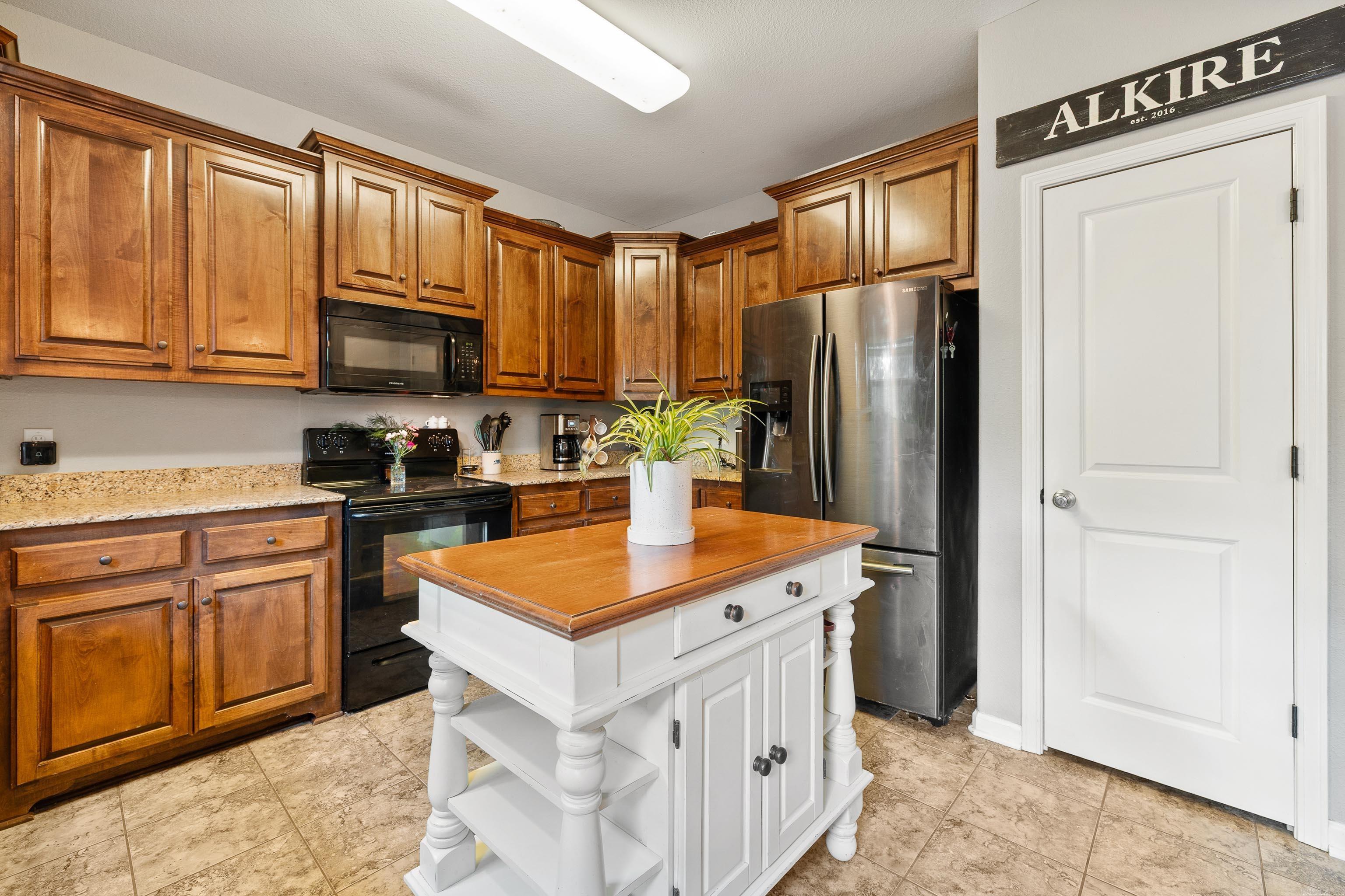 313 Derek Court  Alexander, AR
