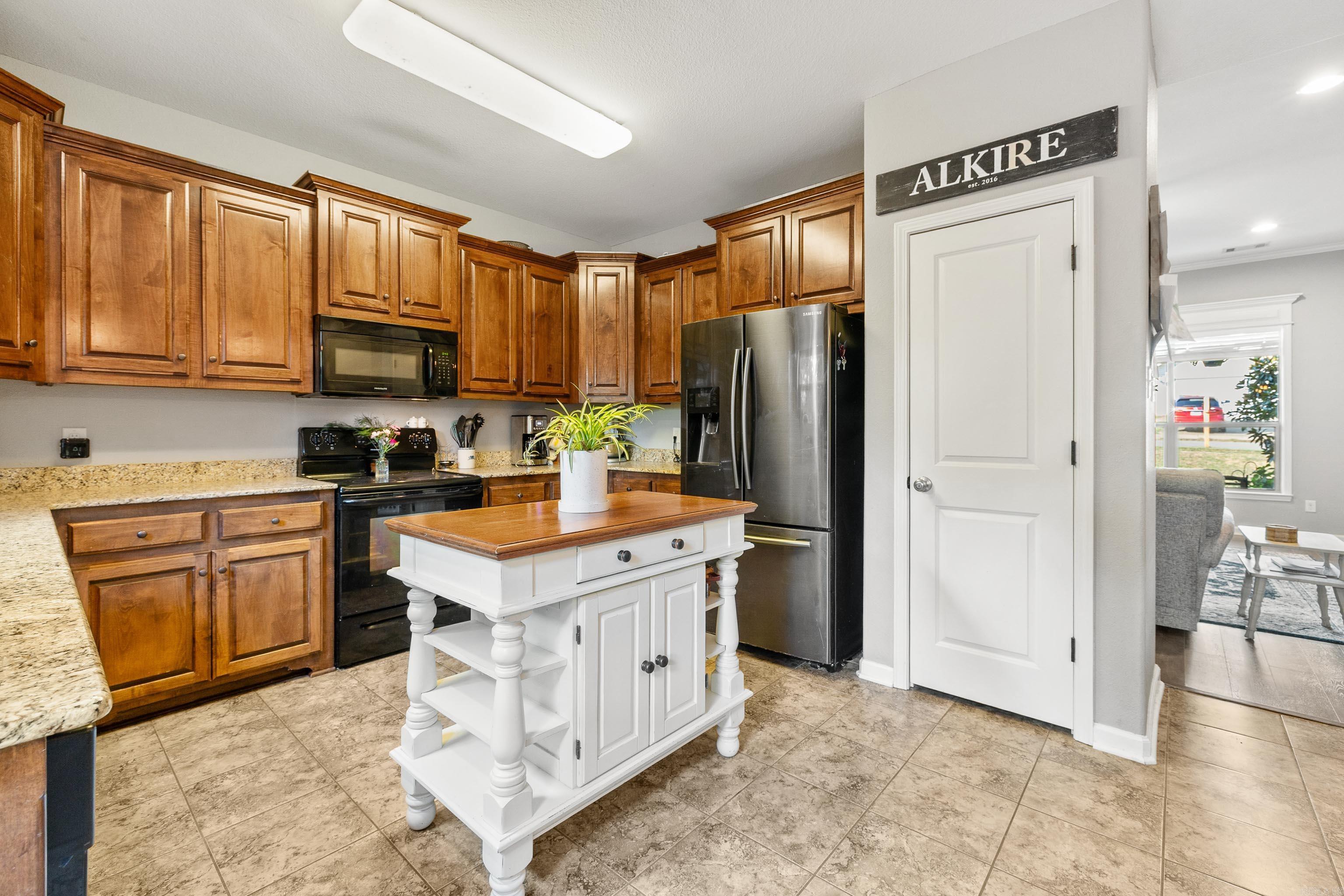 313 Derek Court  Alexander, AR