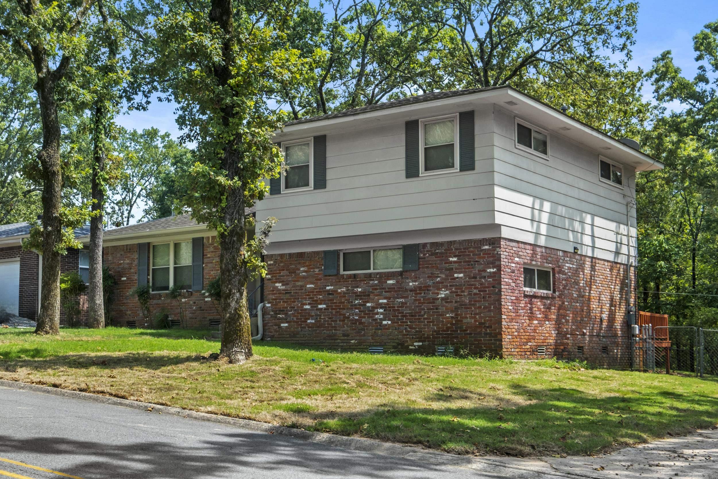 901 Coulter  Sherwood, AR