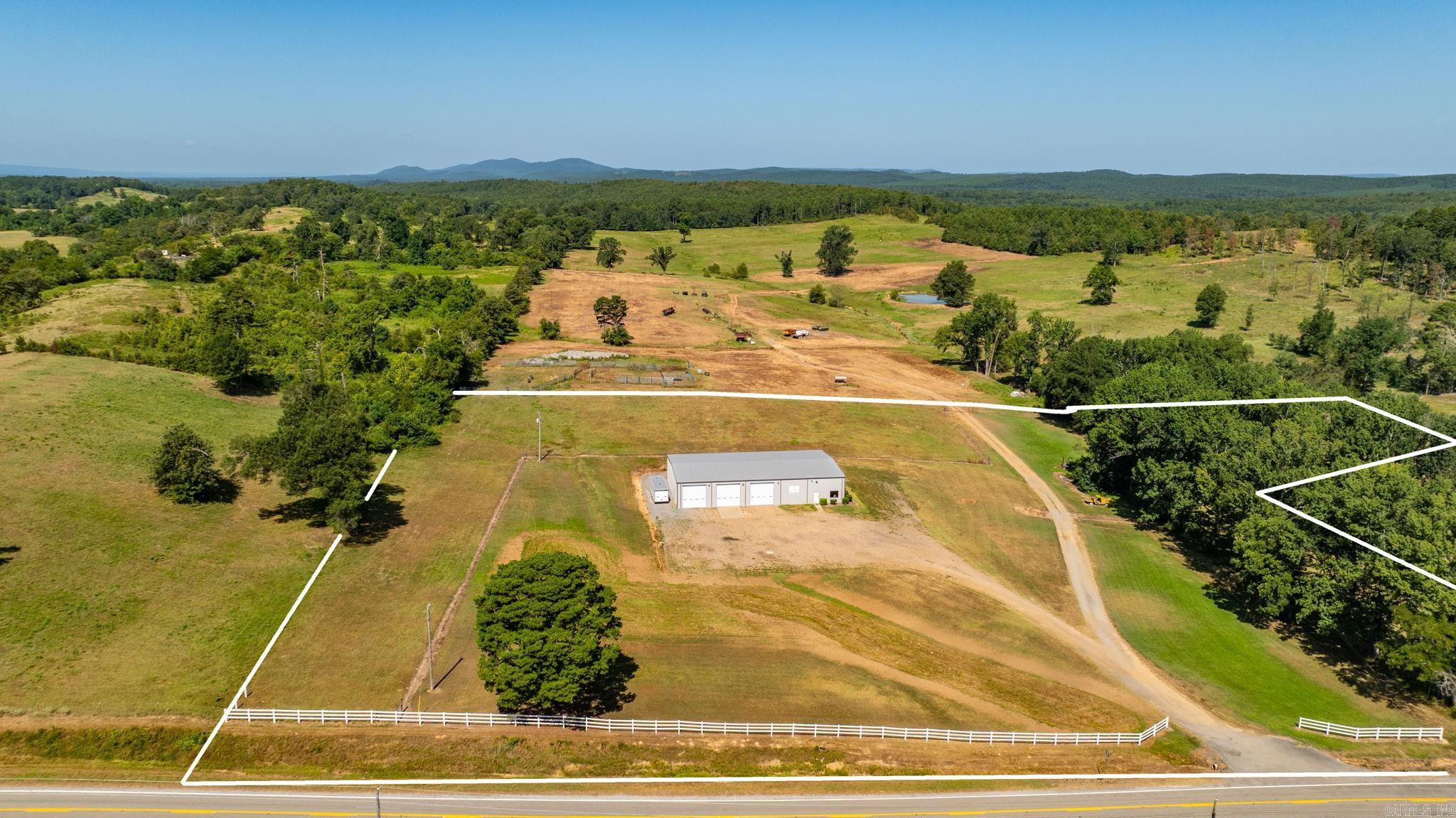 333 216  Houston, AR
