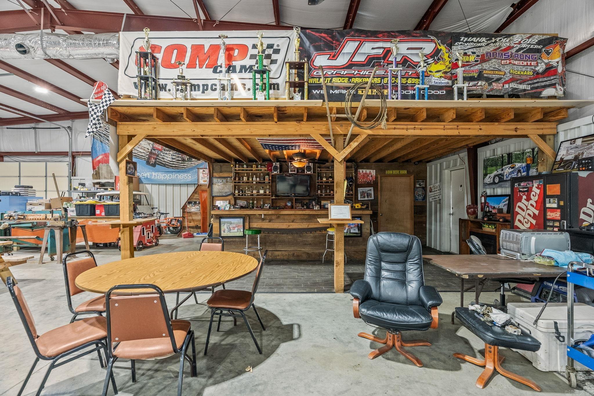 333 216  Houston, AR