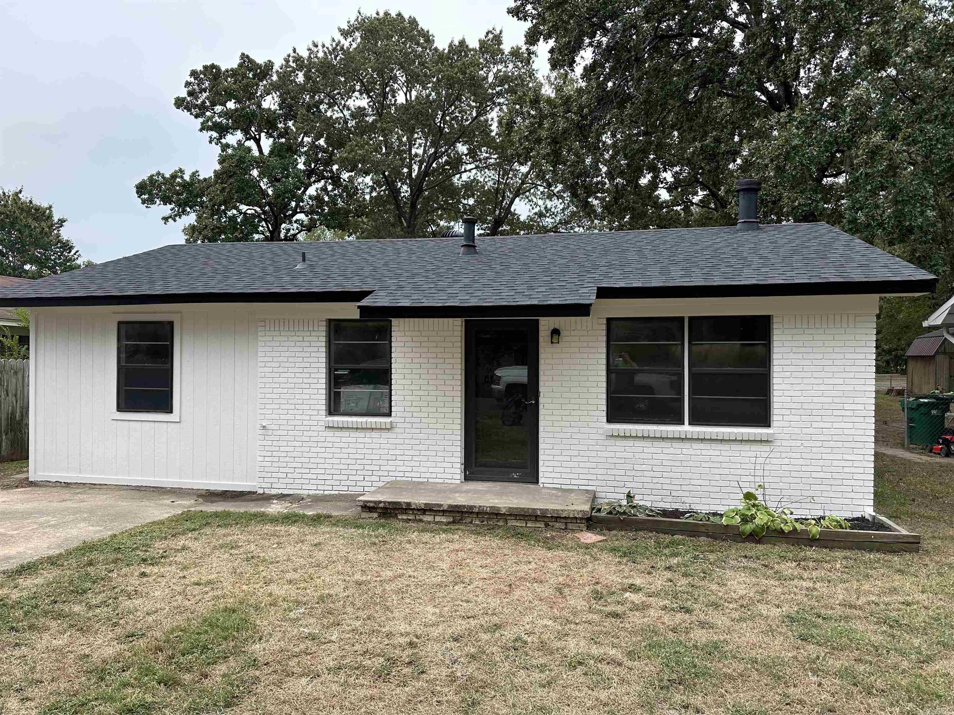 408 SE First Street