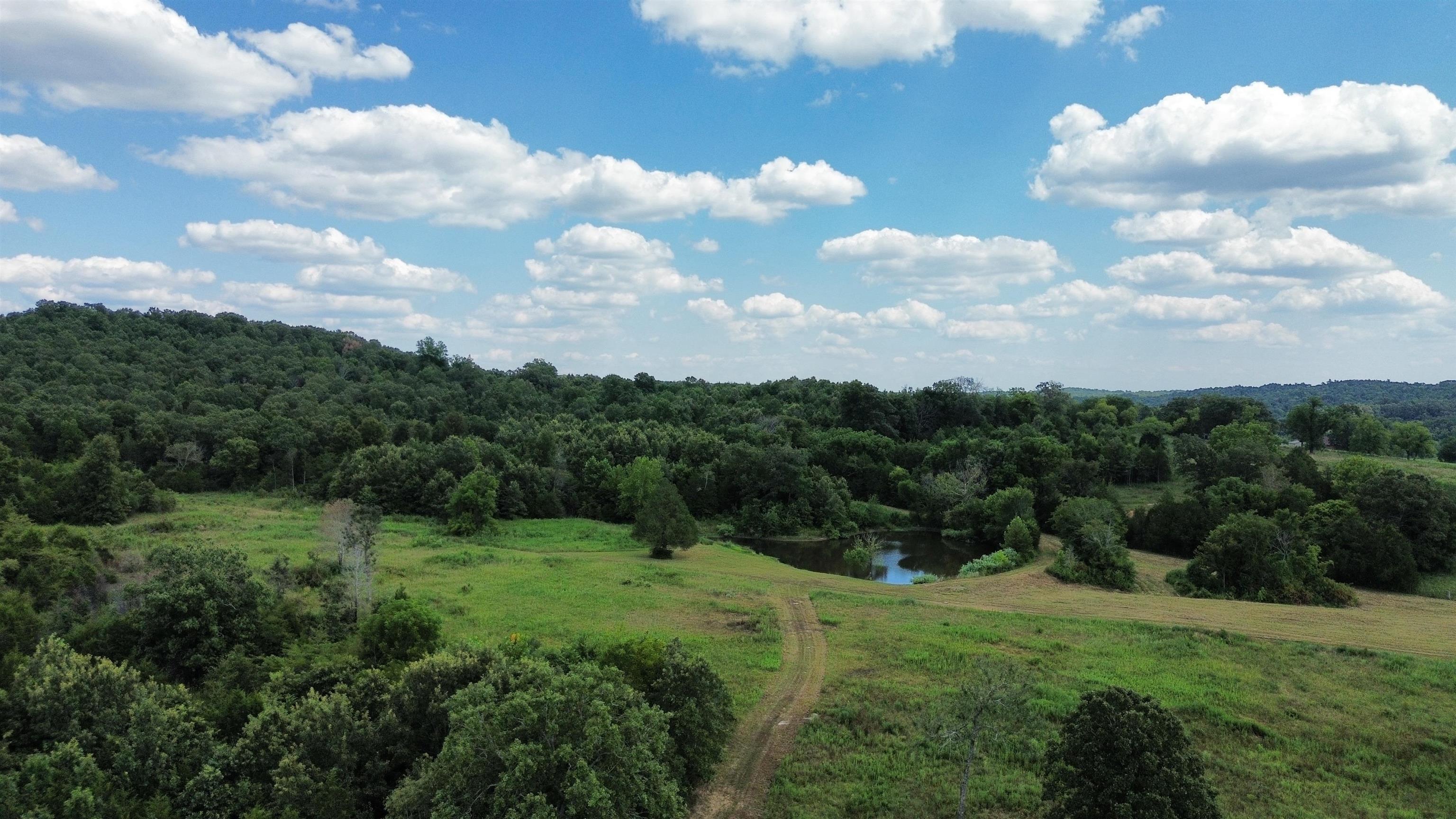 1736 Hwy 354  Hardy, AR