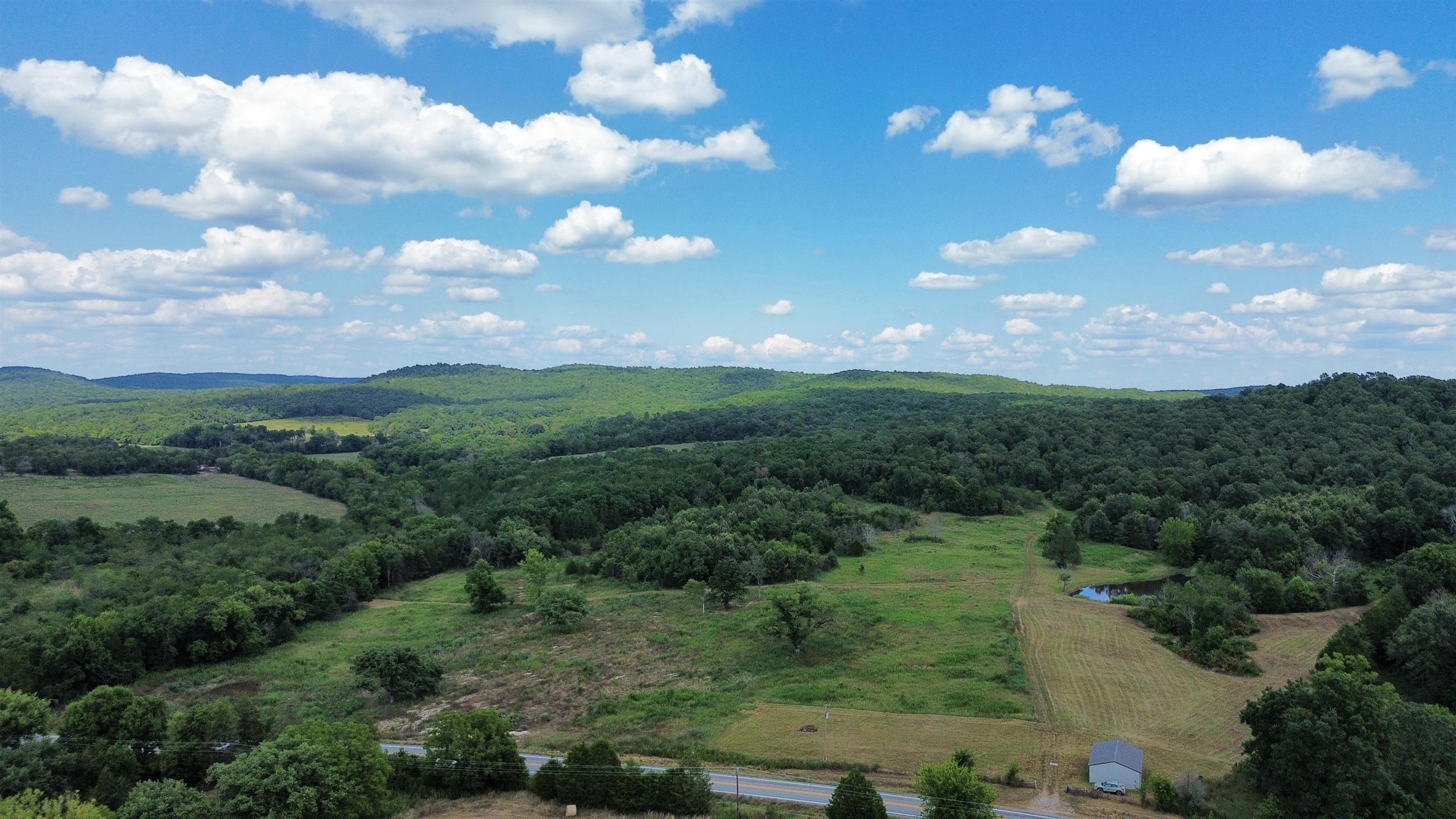 1736 Hwy 354  Hardy, AR
