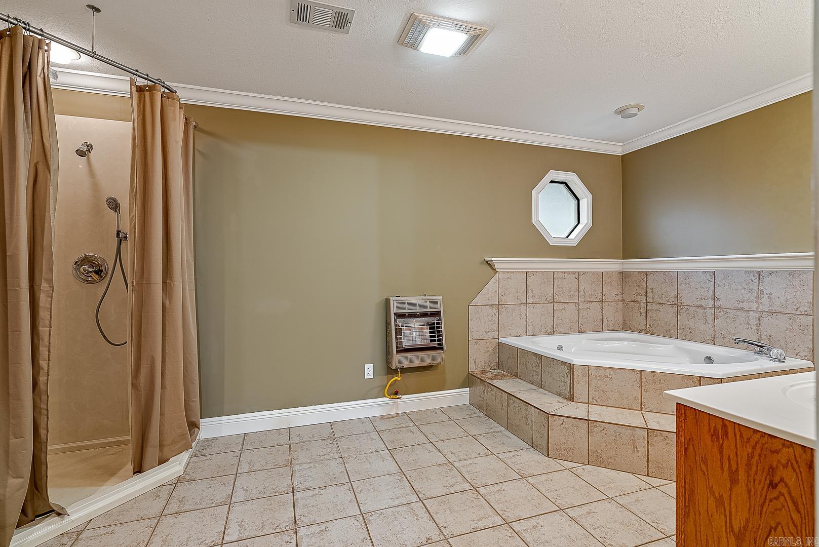 54 Greene 636 Rd Paragould, AR 72450