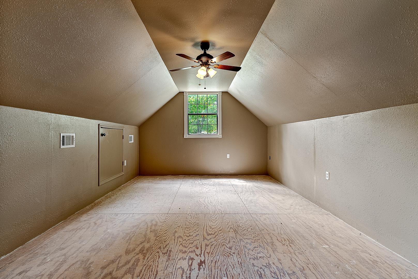 54 Greene 636 Rd Paragould, AR 72450