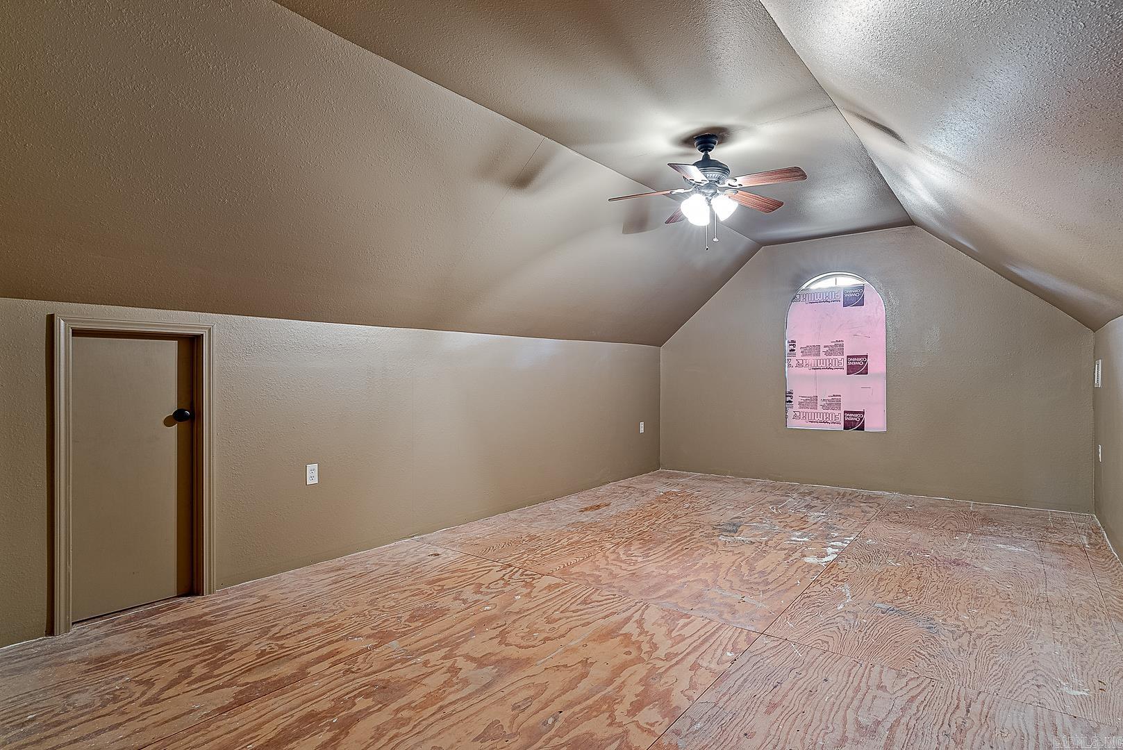 54 Greene 636 Rd Paragould, AR 72450