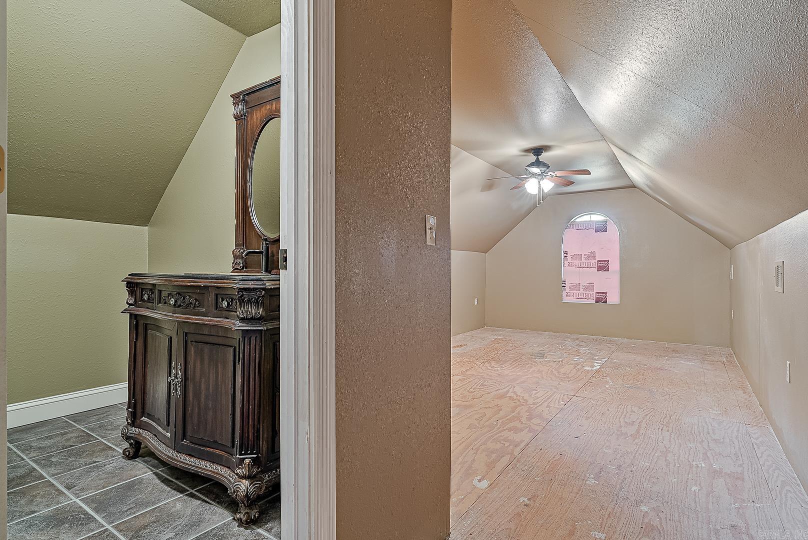 54 Greene 636 Rd Paragould, AR 72450