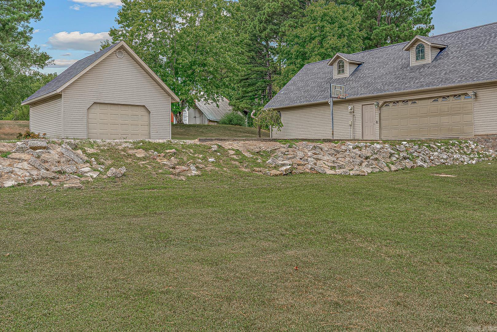 54 Greene 636 Rd Paragould, AR 72450