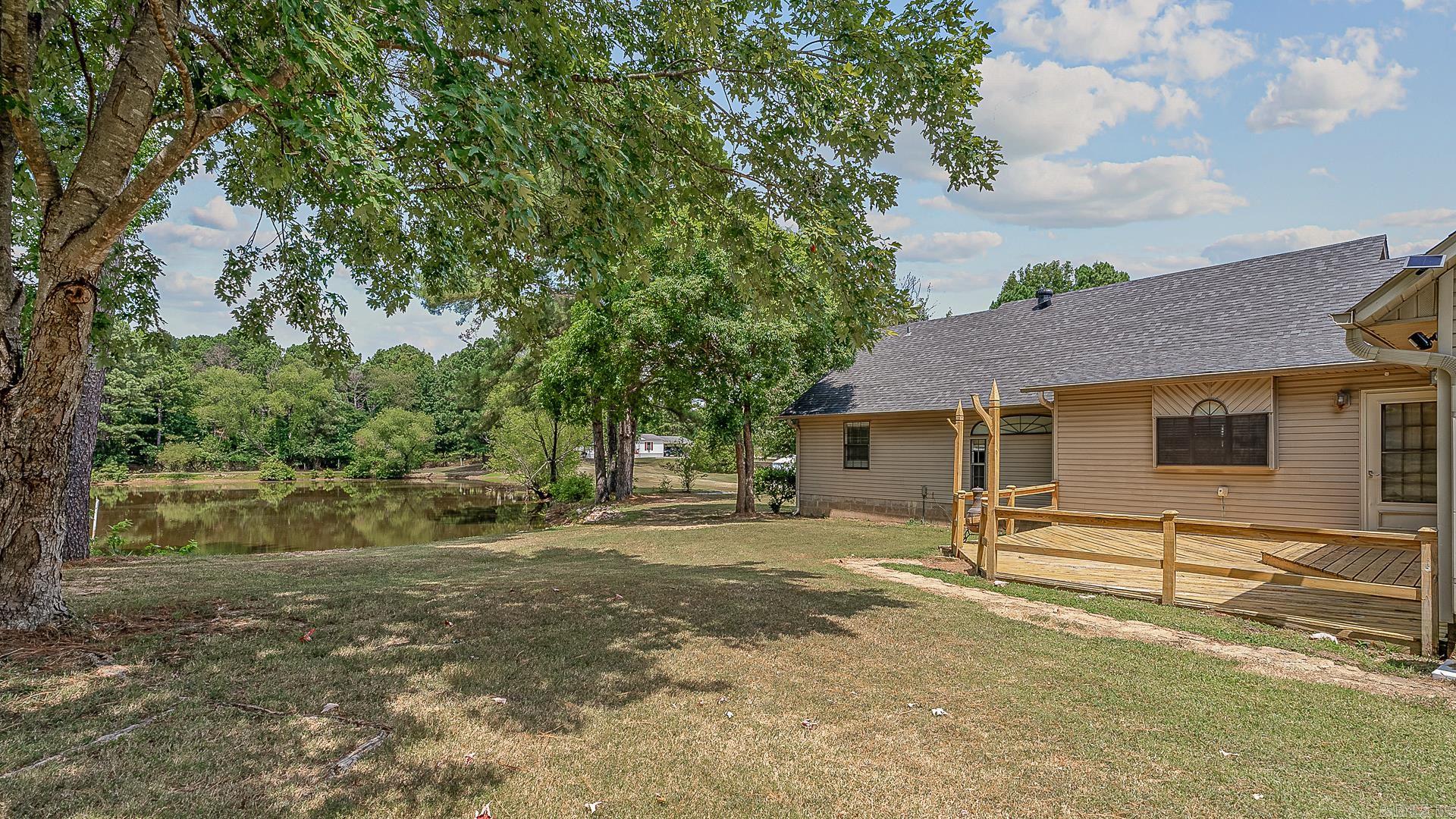54 Greene 636 Rd Paragould, AR 72450