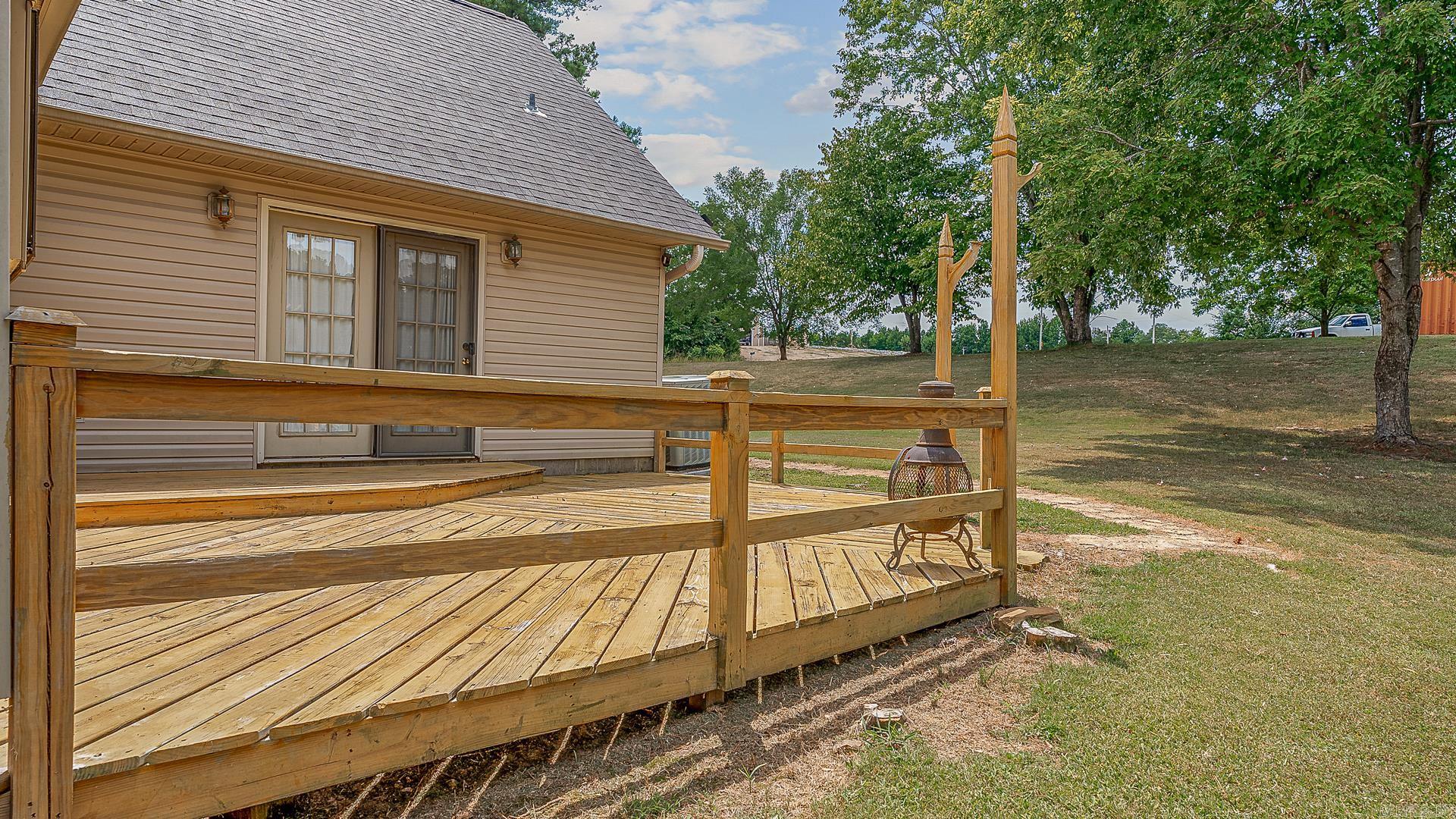 54 Greene 636 Rd Paragould, AR 72450