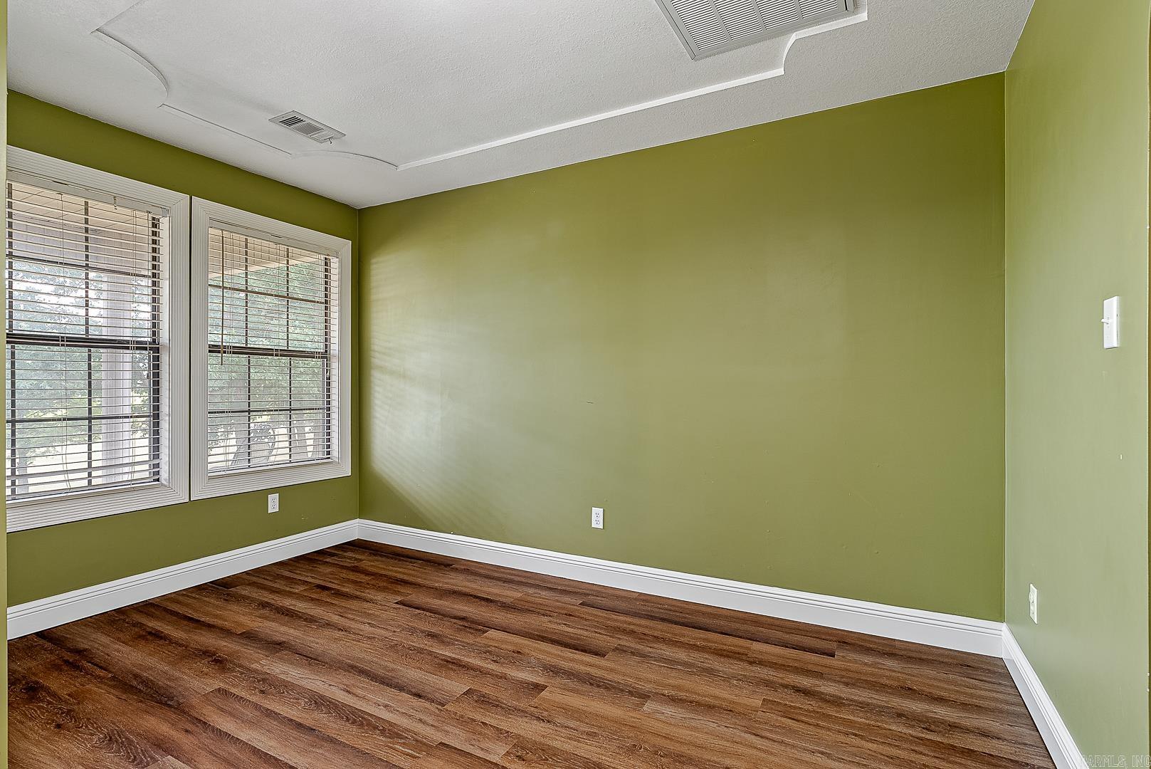 54 Greene 636 Rd Paragould, AR 72450