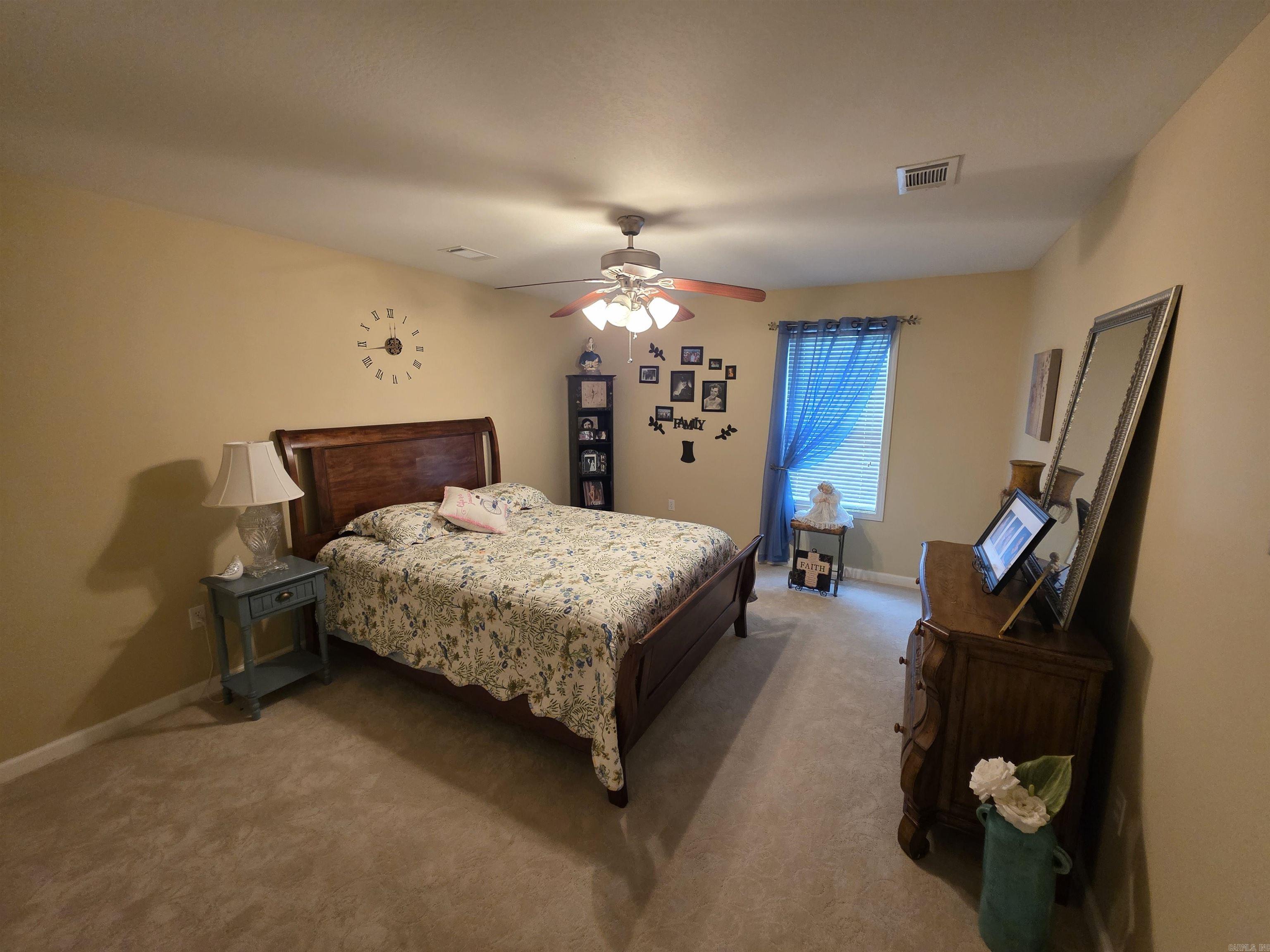 5201 S 27 th  Paragould, AR
