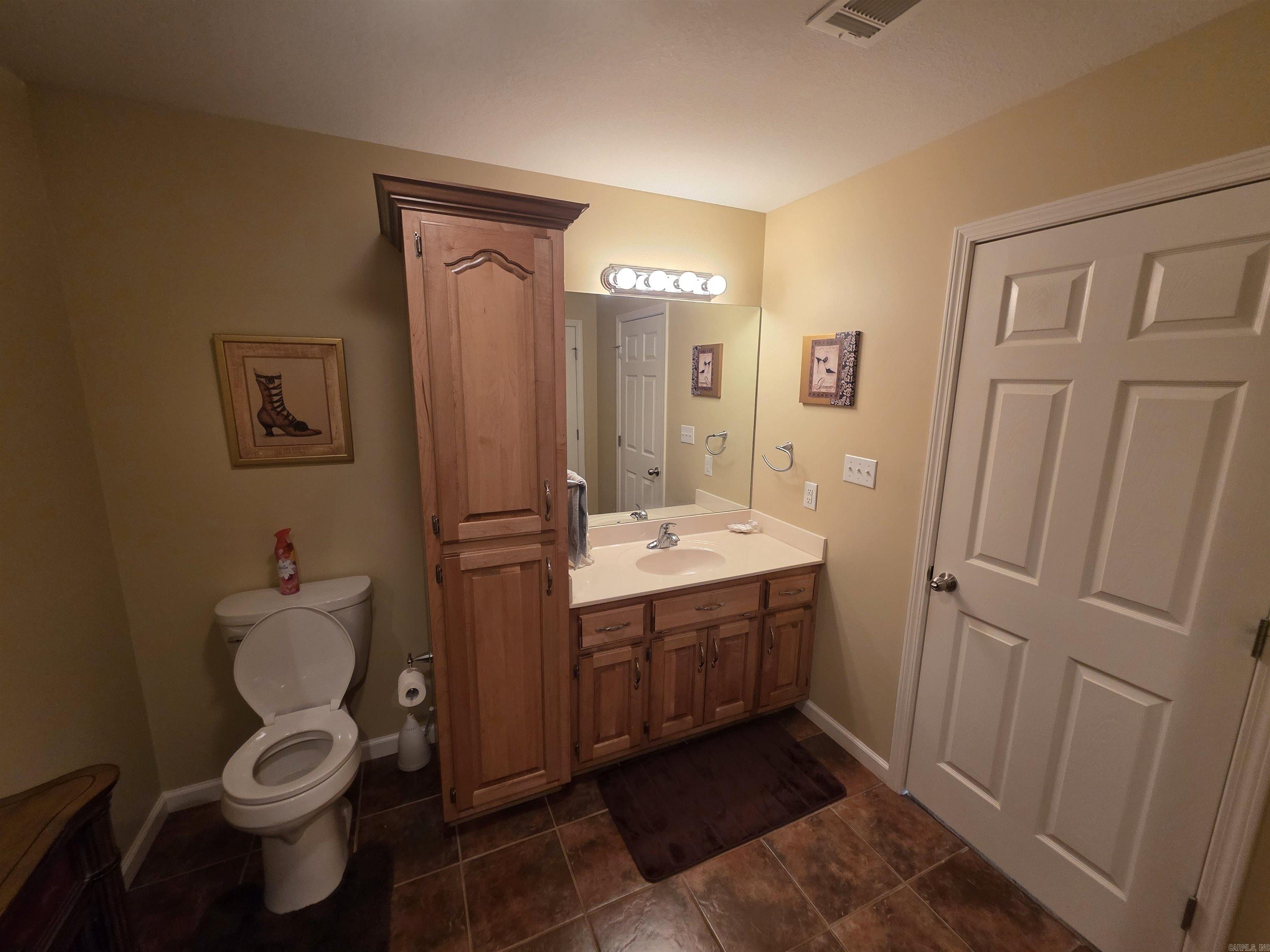 5201 S 27 th  Paragould, AR