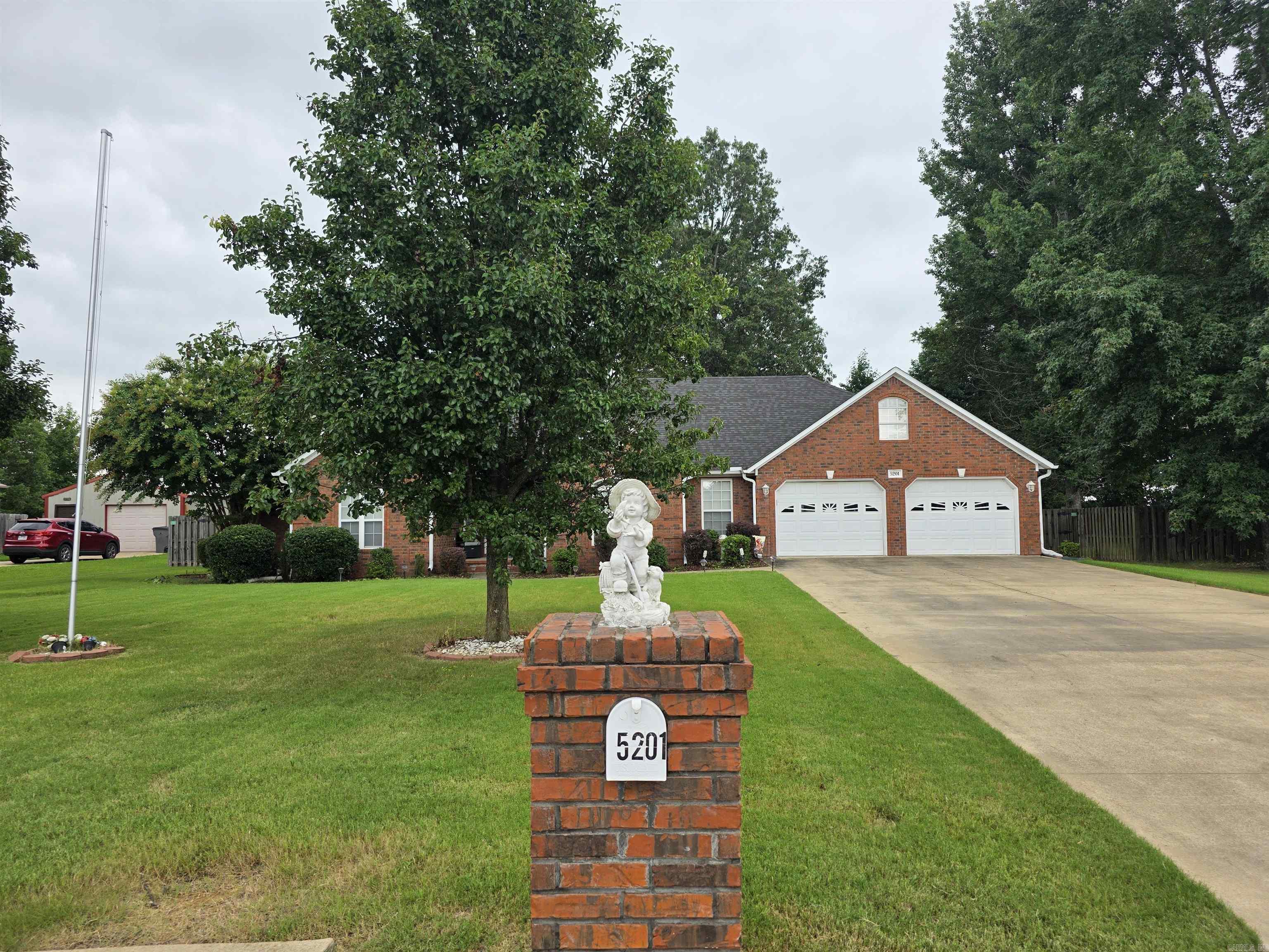 5201 S 27 th  Paragould, AR