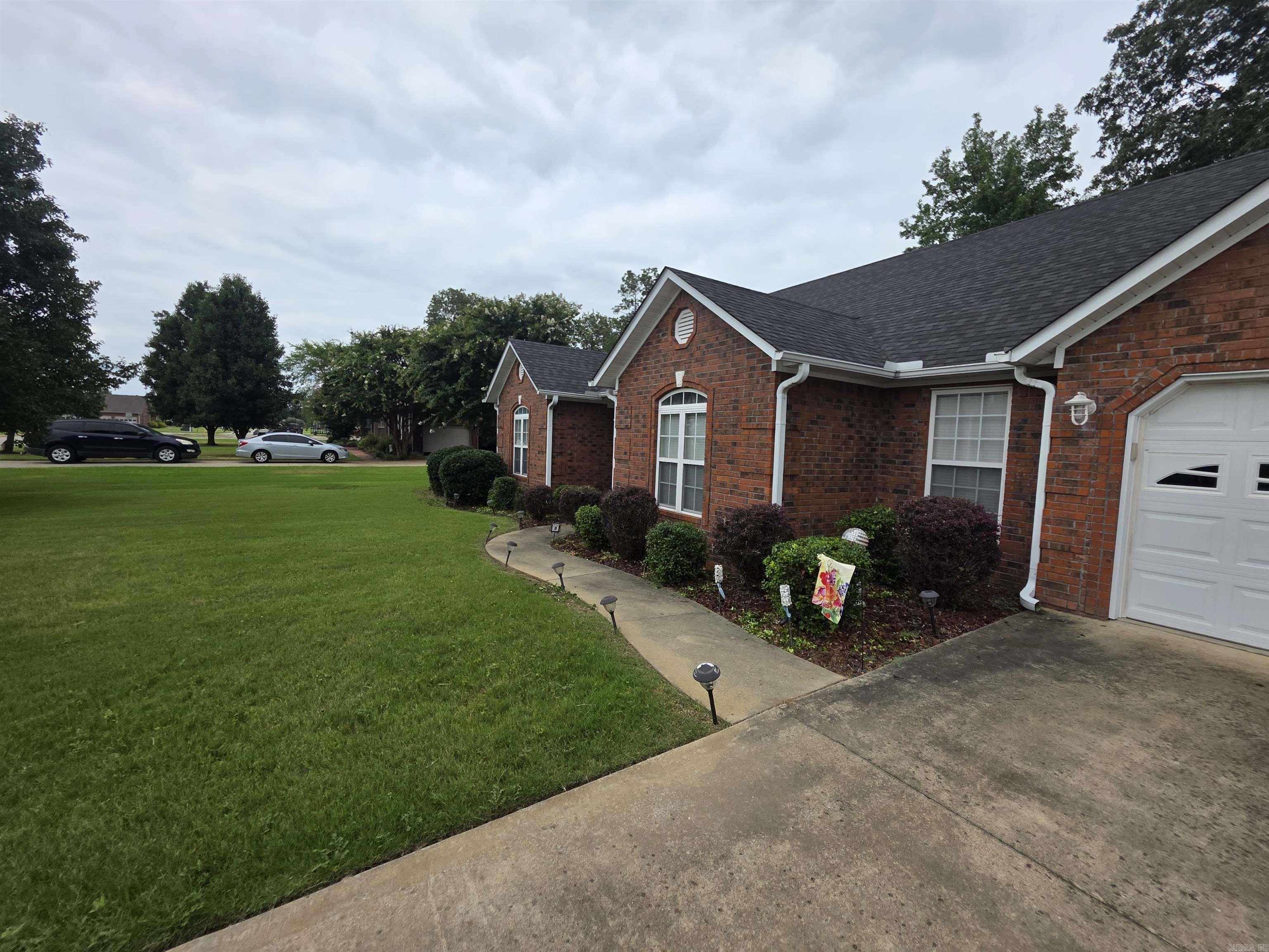 5201 S 27 th  Paragould, AR