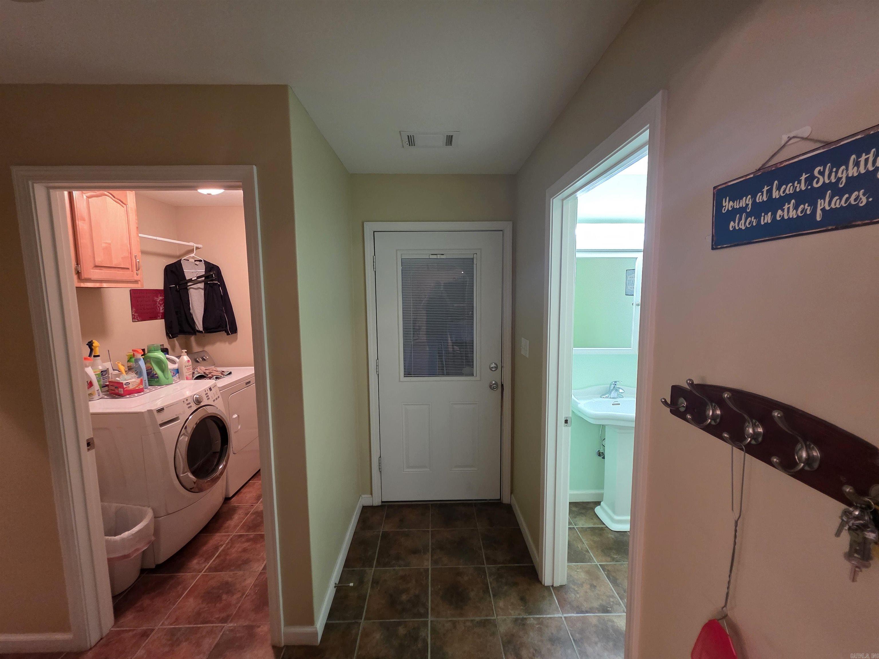 5201 S 27 th  Paragould, AR
