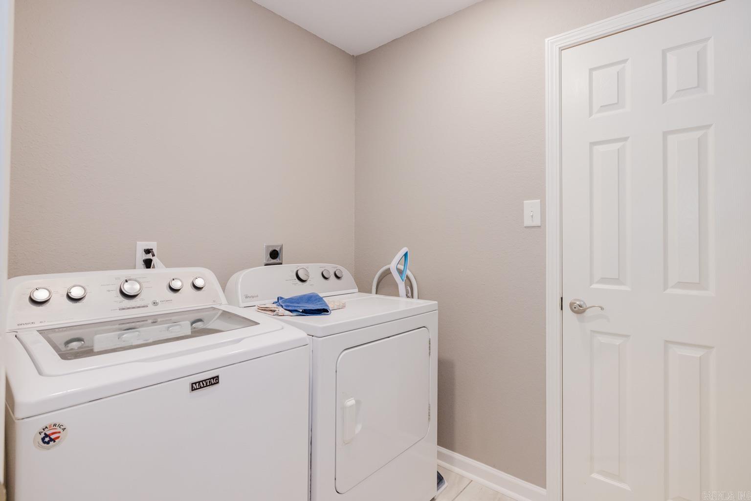 1602 Woodland Dr  Bryant, AR