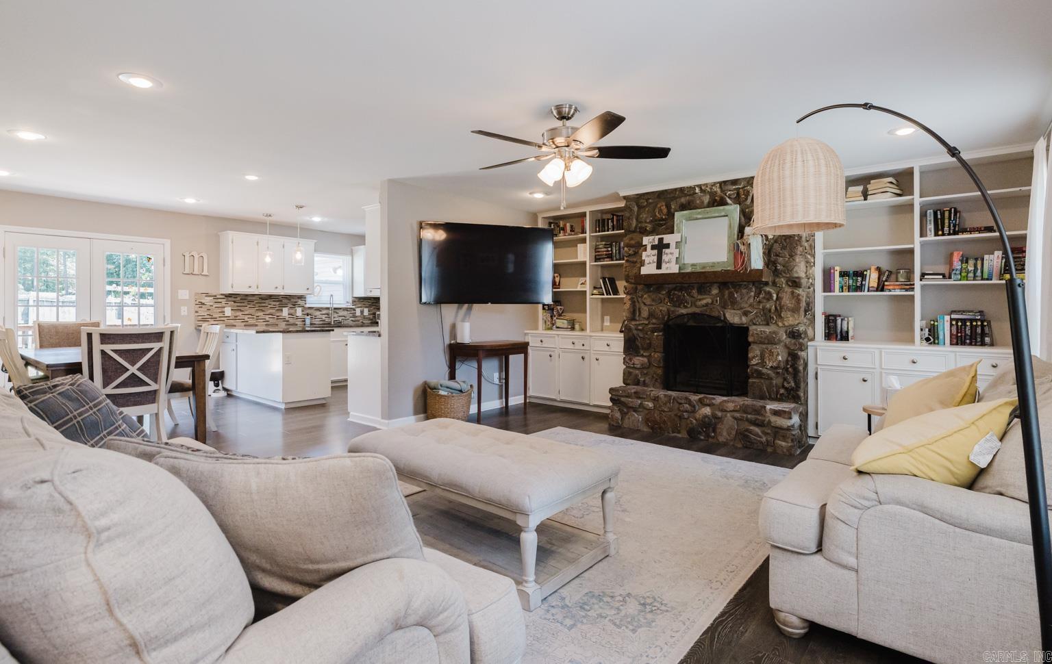 1602 Woodland Dr  Bryant, AR