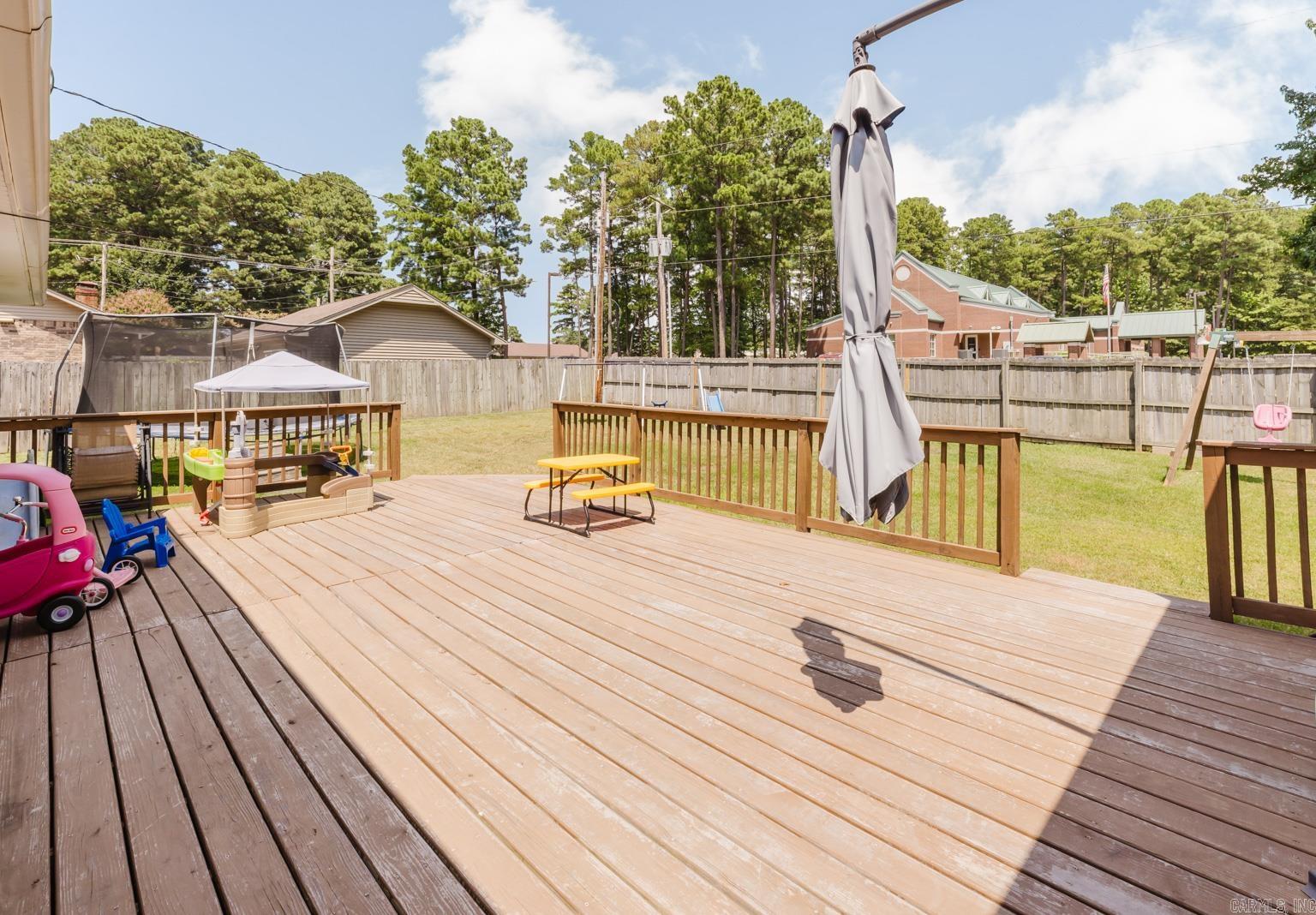 1602 Woodland Dr  Bryant, AR
