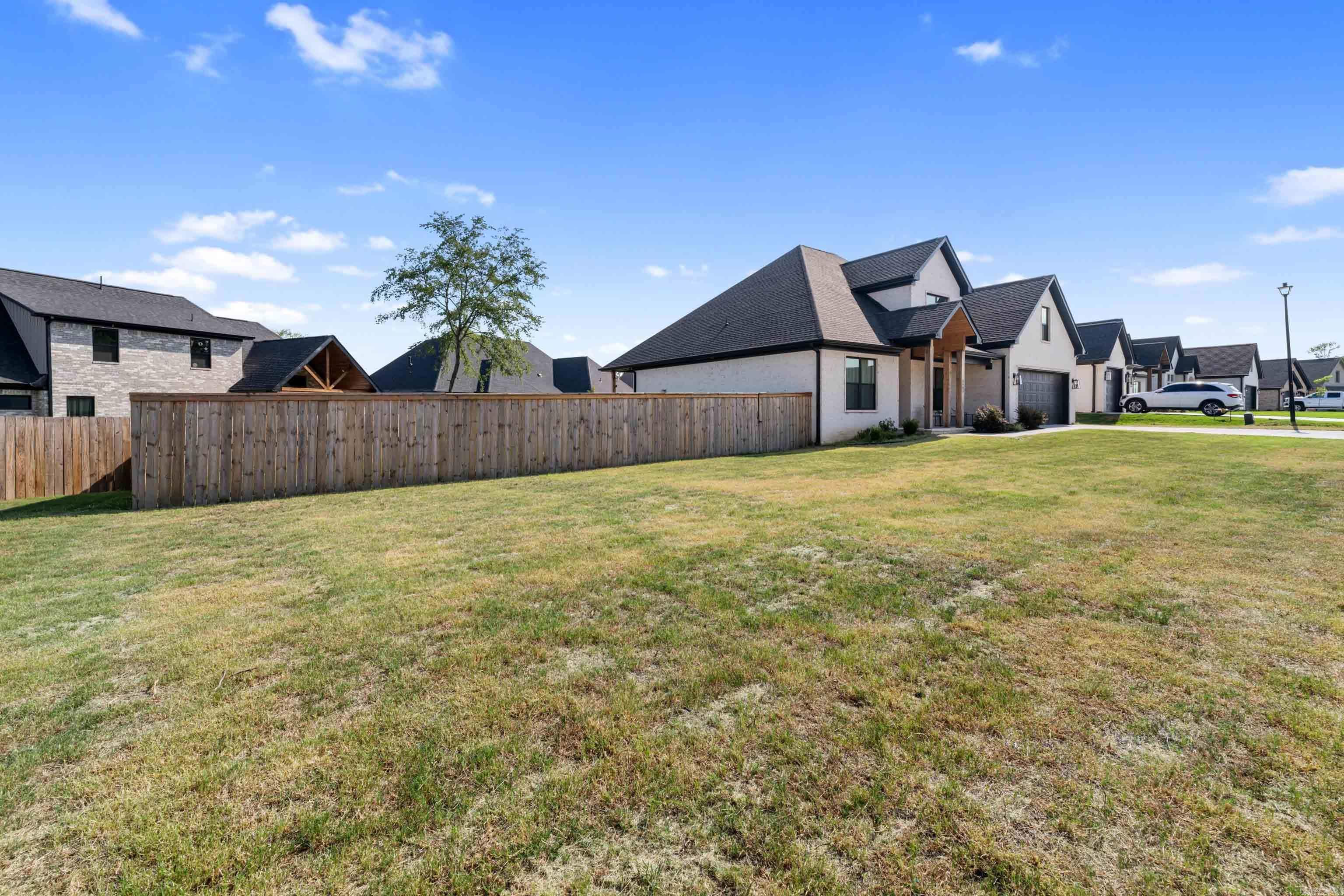 5983 Pelican  Benton, AR