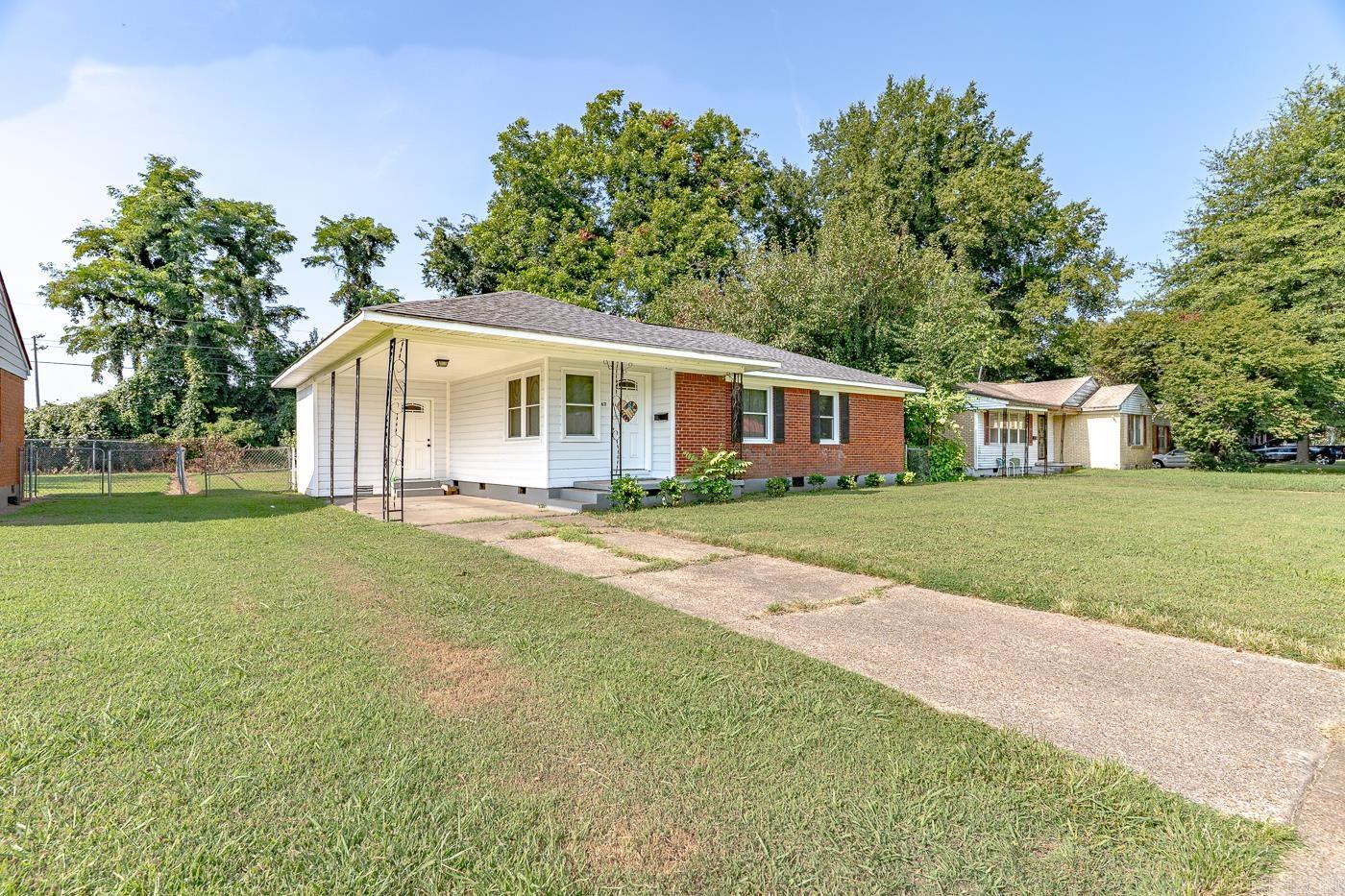 611 S Tennessee  Blytheville, AR