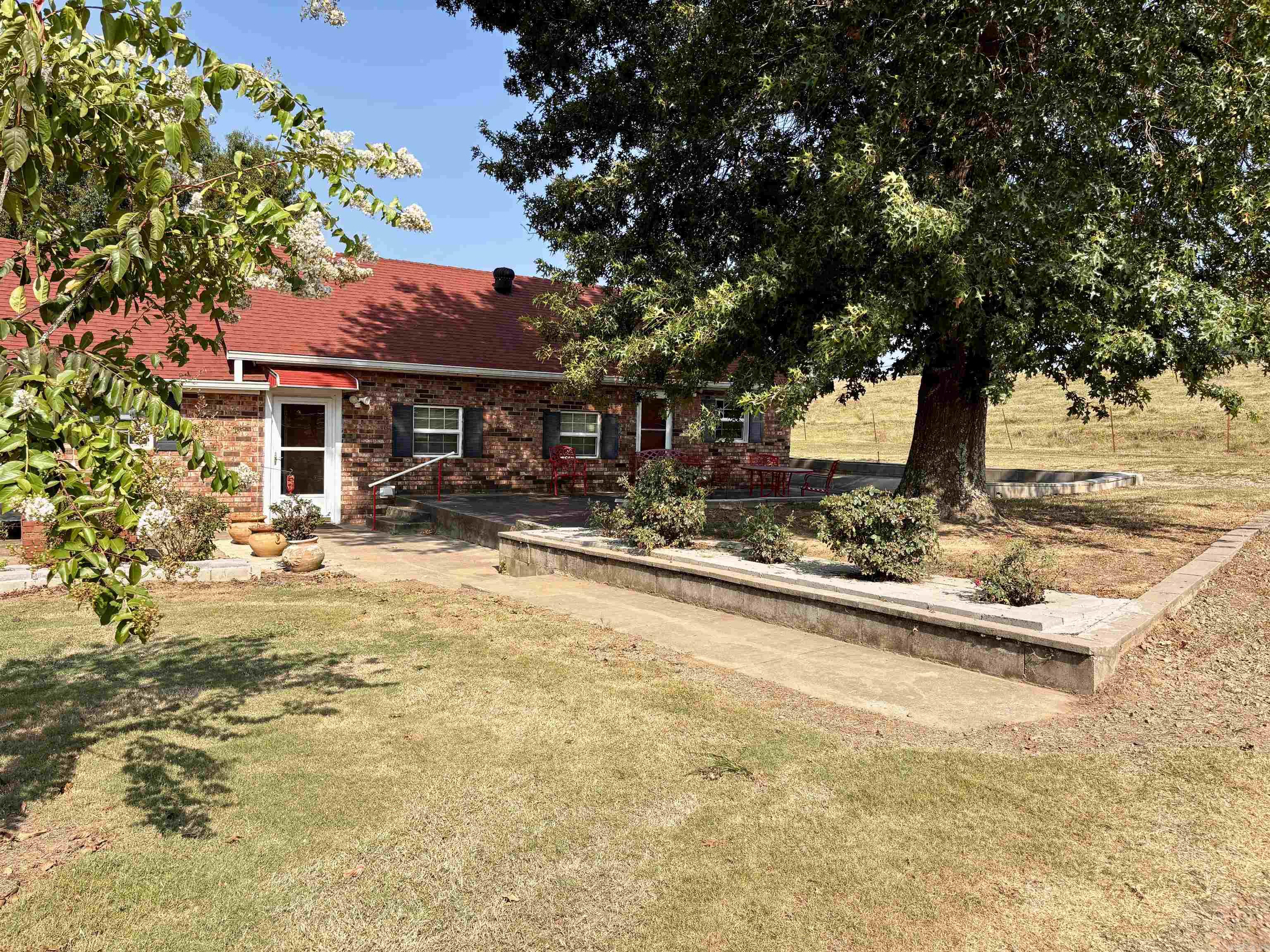 56 Joslin  Plumerville, AR