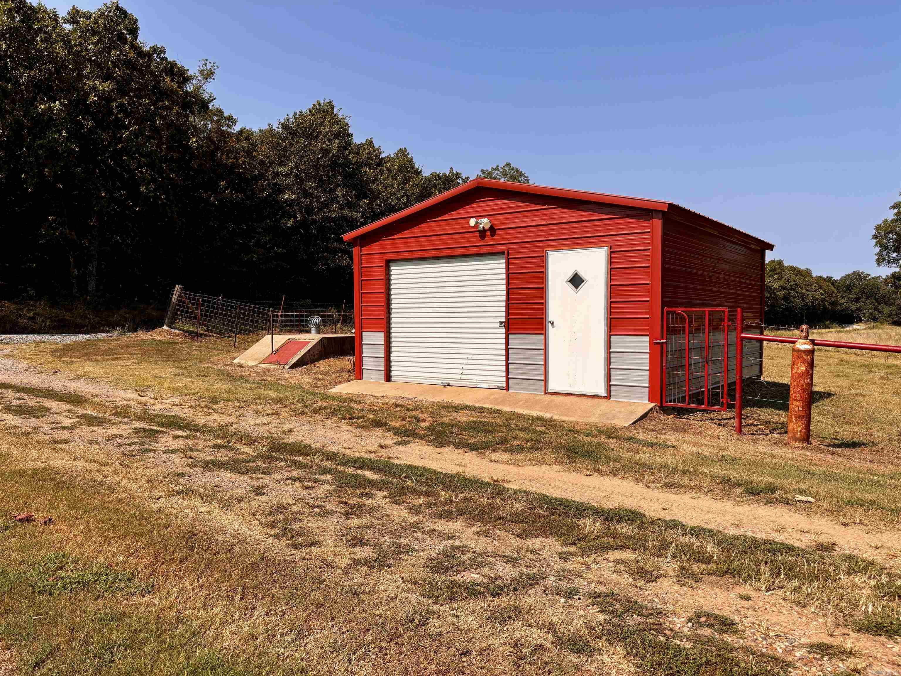 56 Joslin  Plumerville, AR