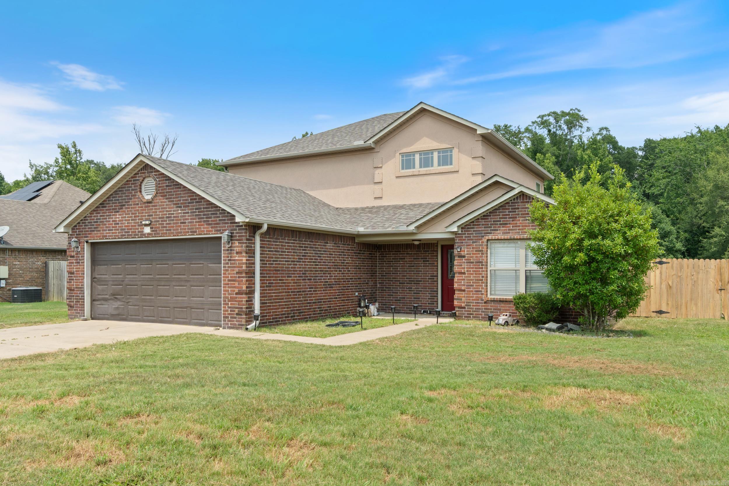 81 Earnhardt  Cabot, AR
