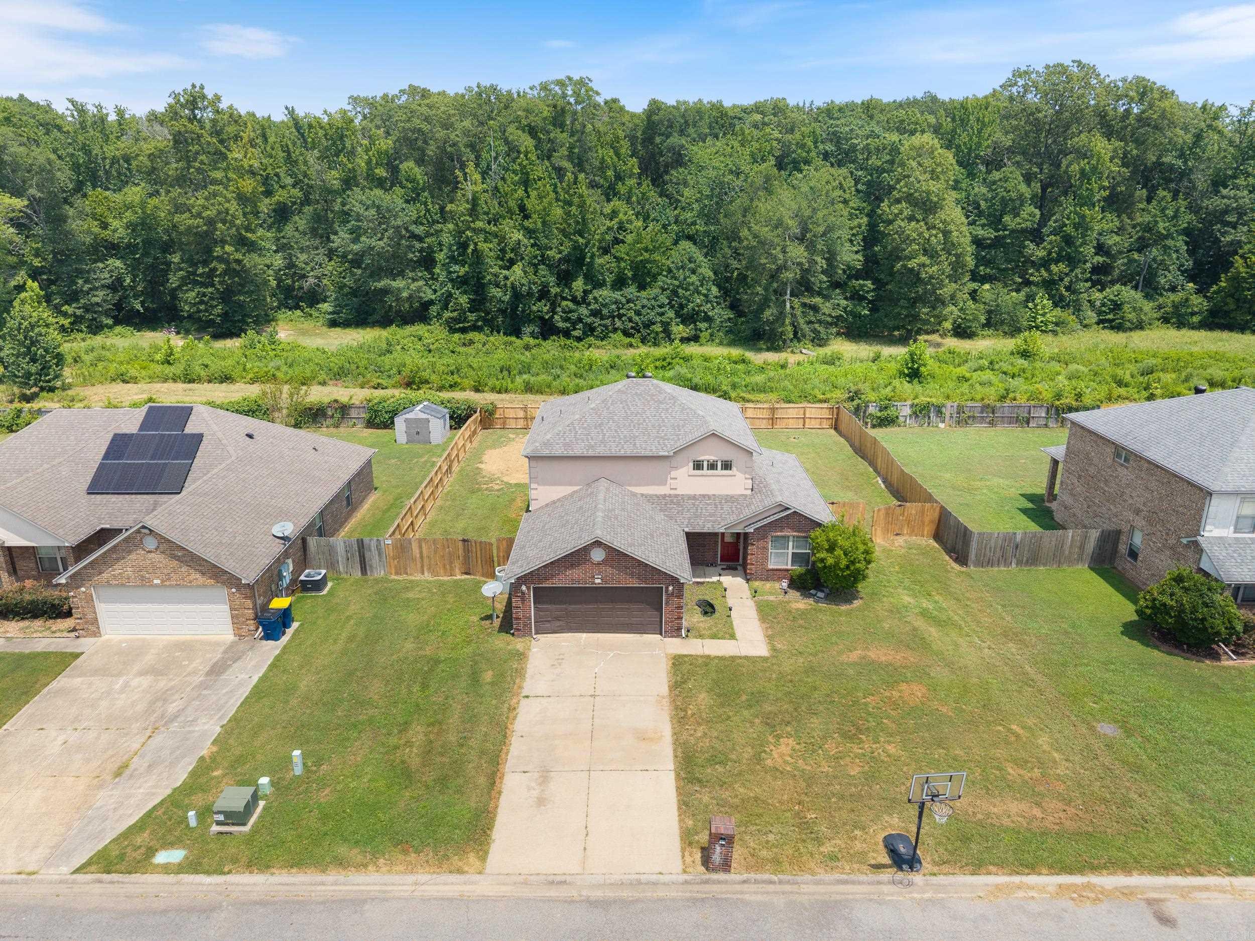 81 Earnhardt  Cabot, AR