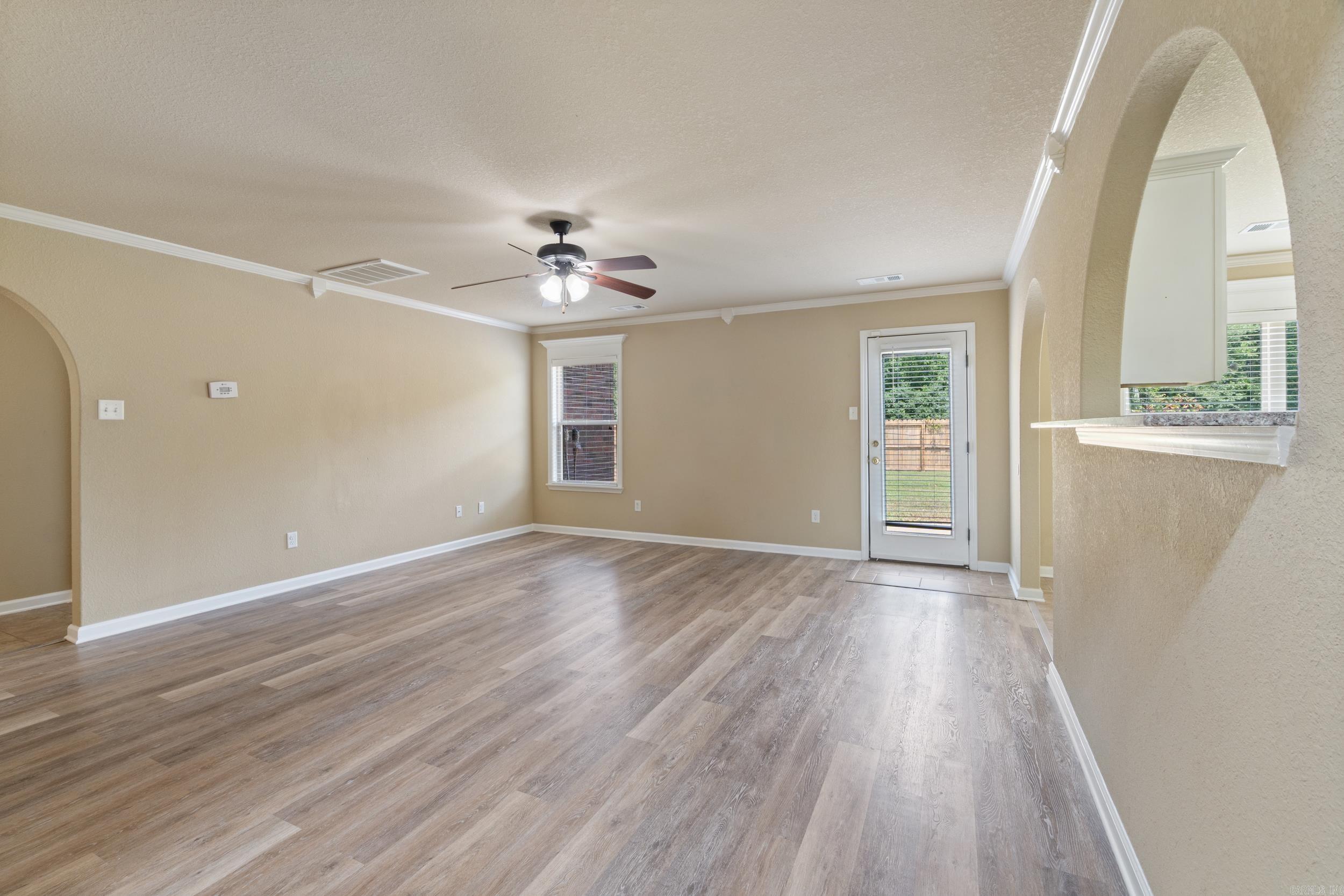 81 Earnhardt  Cabot, AR