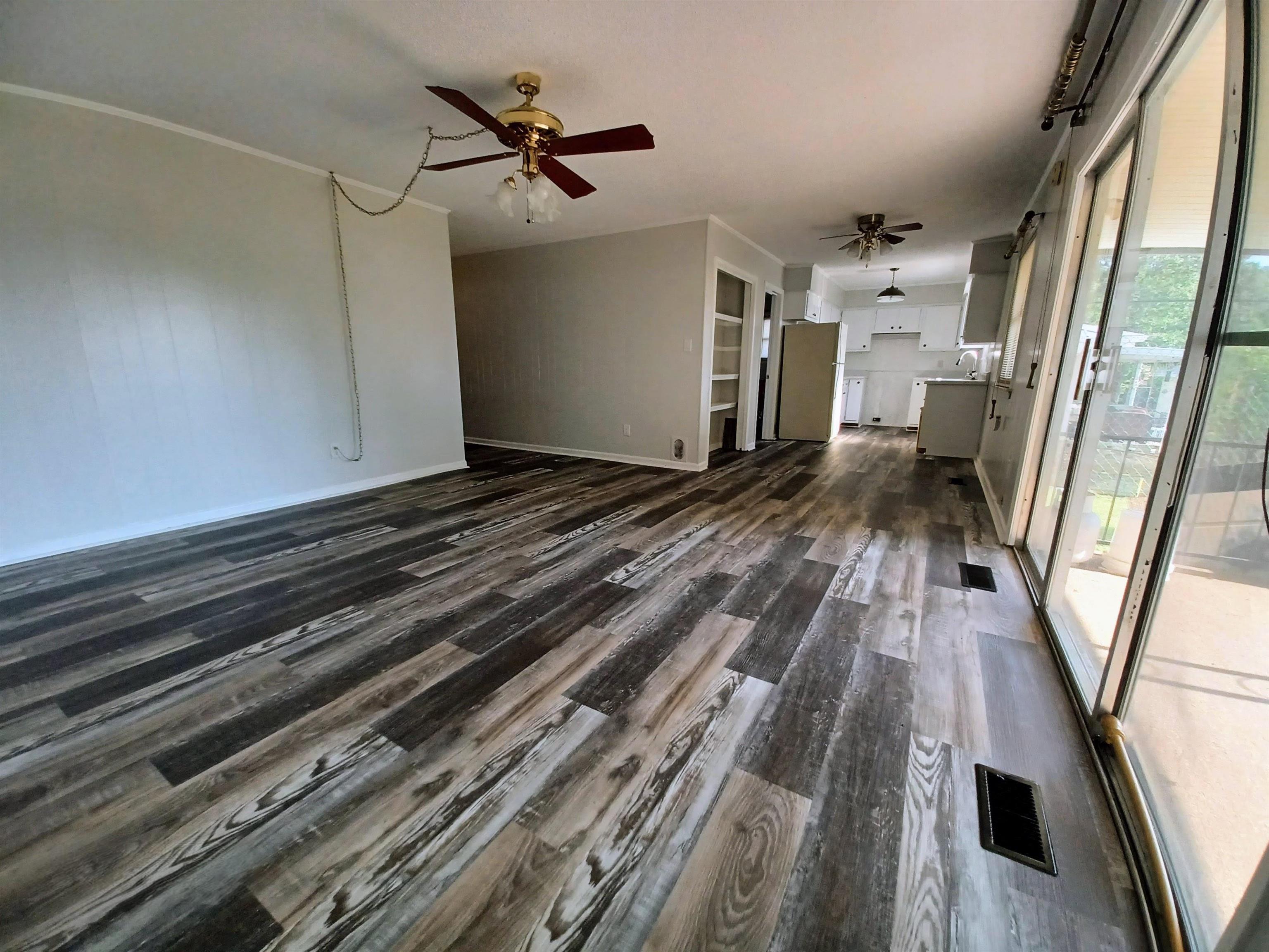 309 Parliament  Horseshoe Bend, AR